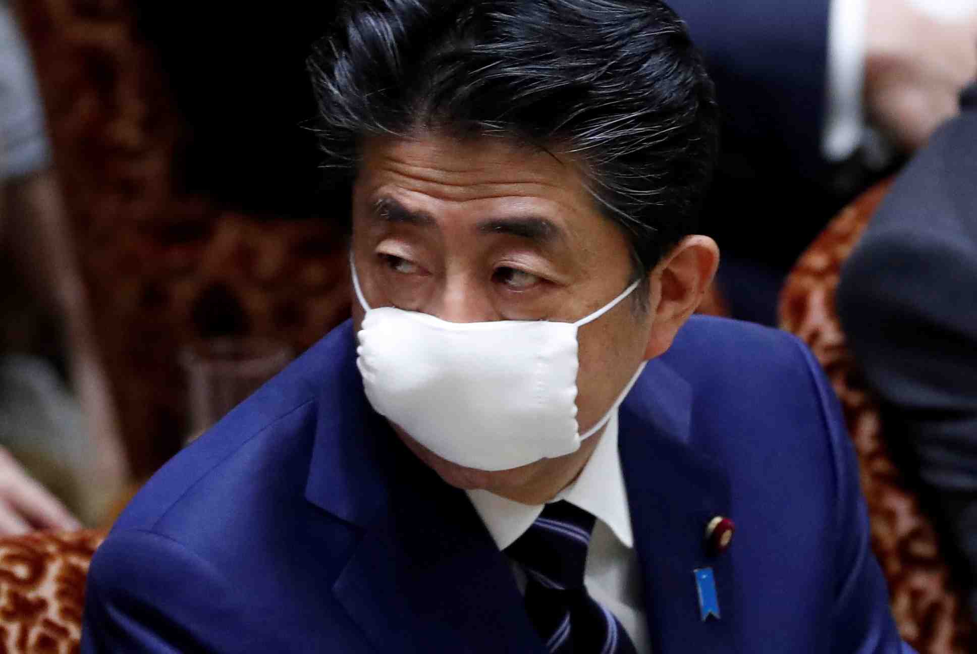 Le japon va deployer la semaine prochaine son plan de soutien economique