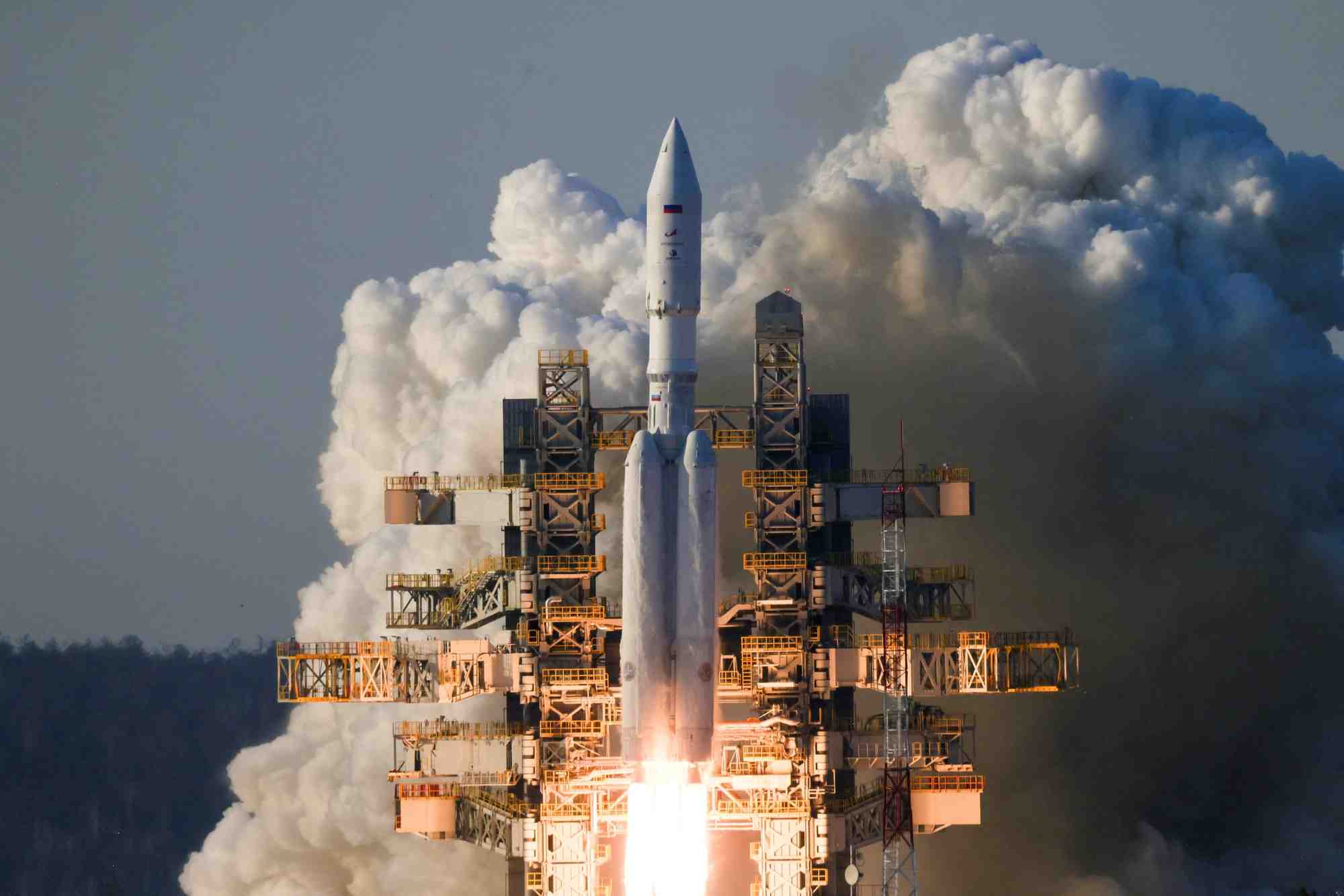 La fusee angara-a5 decolle du cosmodrome de vostotchny