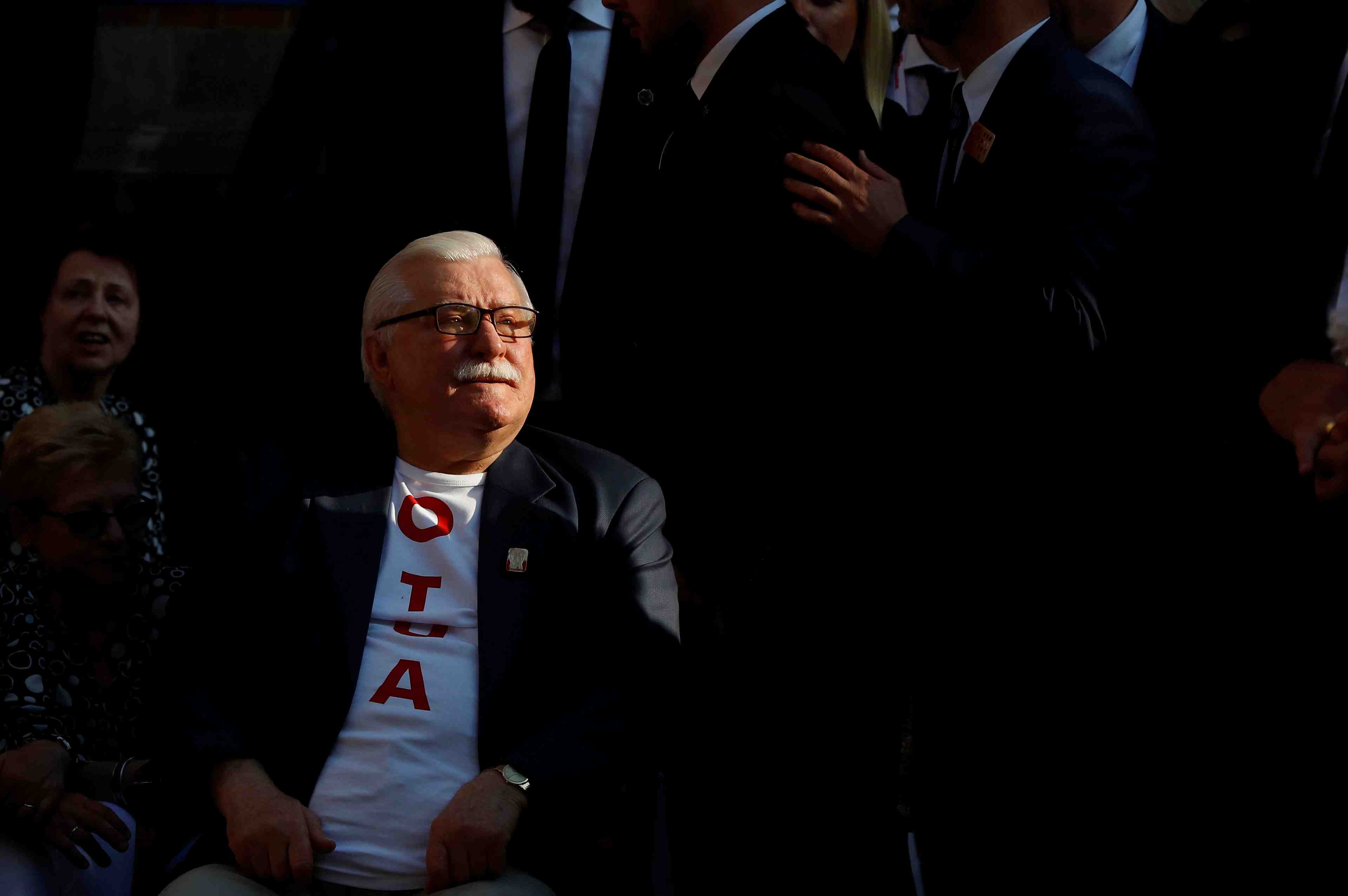 L'ancien president polonais lech walesa atteint du covid
