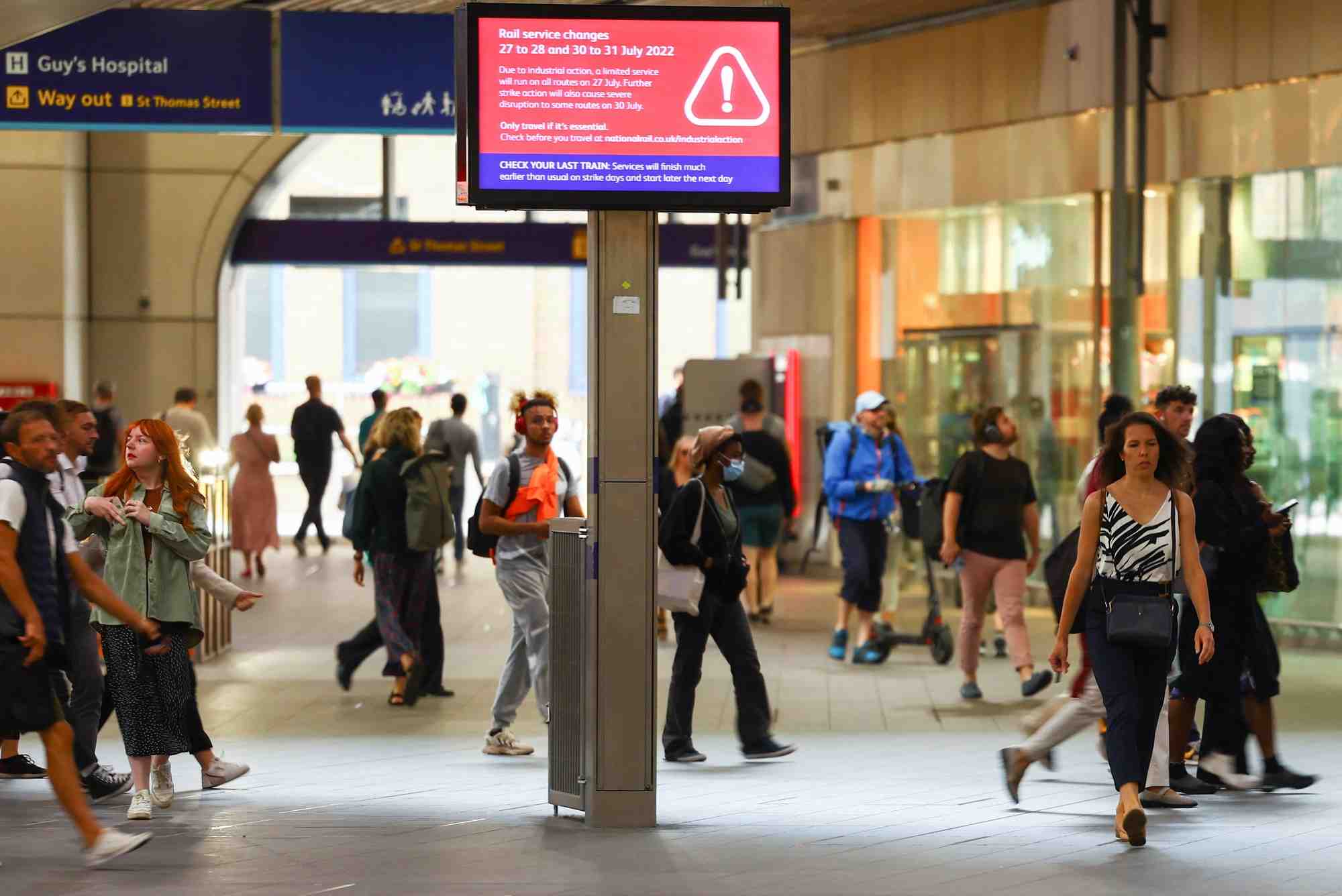 La loi pour renationaliser progressivement le rail outre-Manche a été approuvée par le Parlement britannique.
