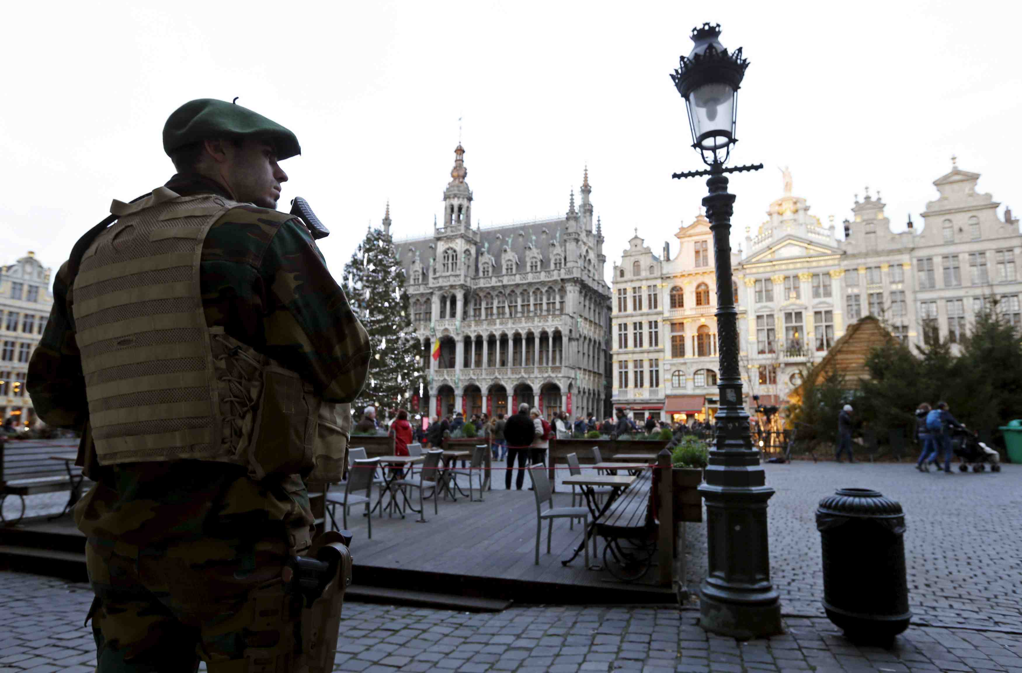 Six nouvelles arrestations a bruxelles dans l'enquete sur le complot du nouvel an