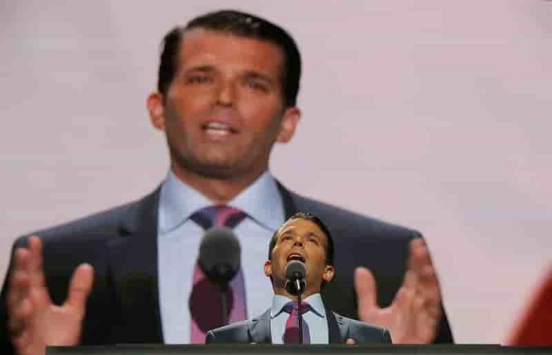 L'ex-agent russe ayant rencontre trump jr identifie