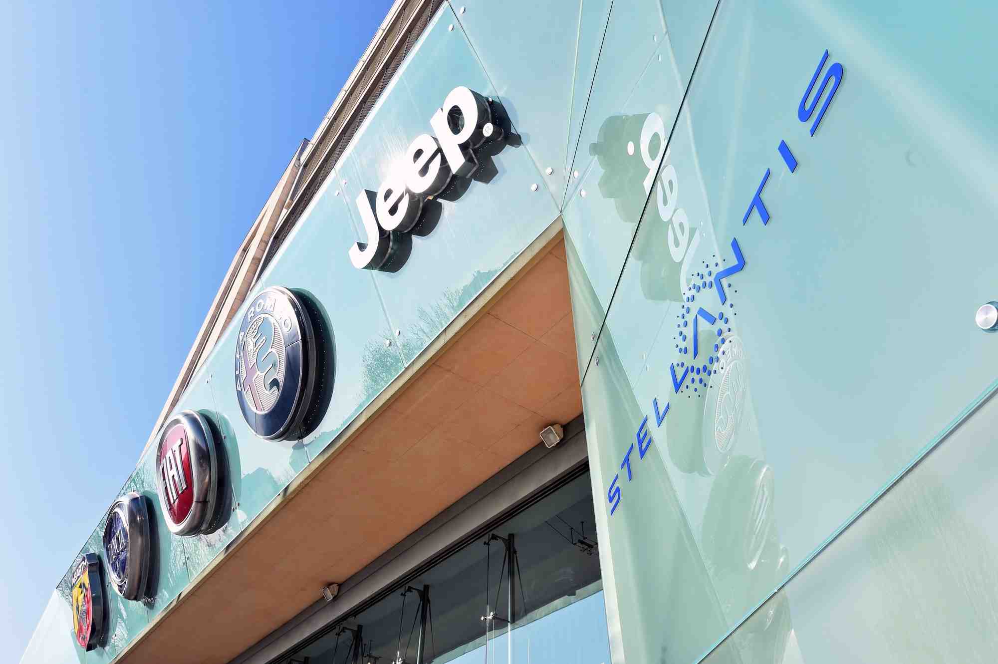 Etats-unis: fiat chrysler va payer 300 million de dollars pour regler un litige du "dieselgate"