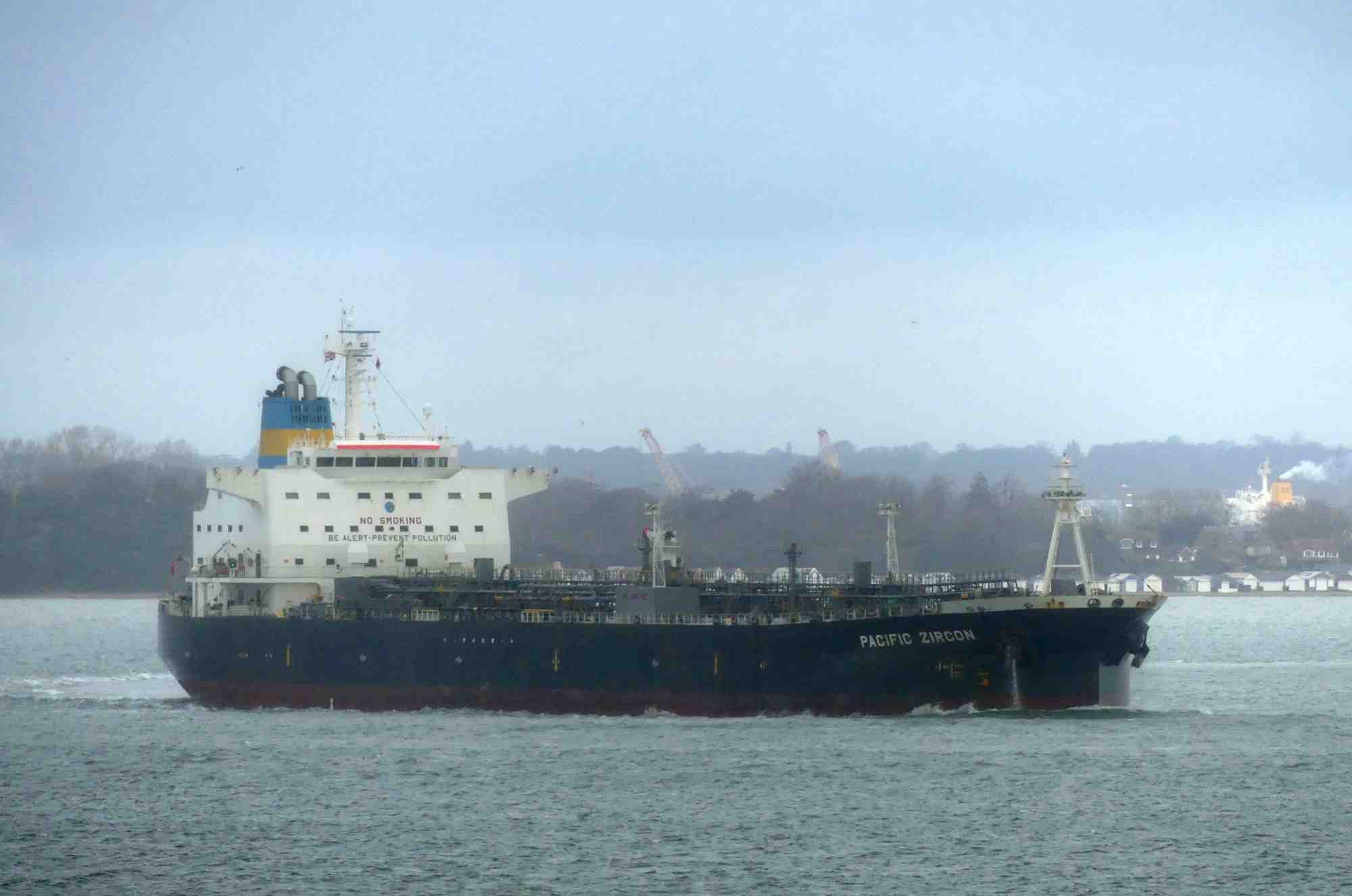 Le petrolier pacific zircon pres de l'ile de wright