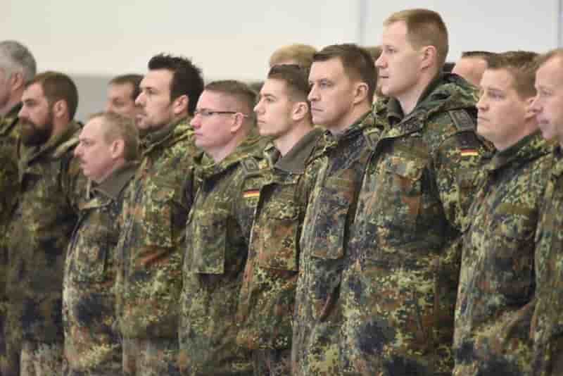 L'allemagne est libre de retirer ses soldats d'incirlik, dit le ministre turc des affaires etrangeres