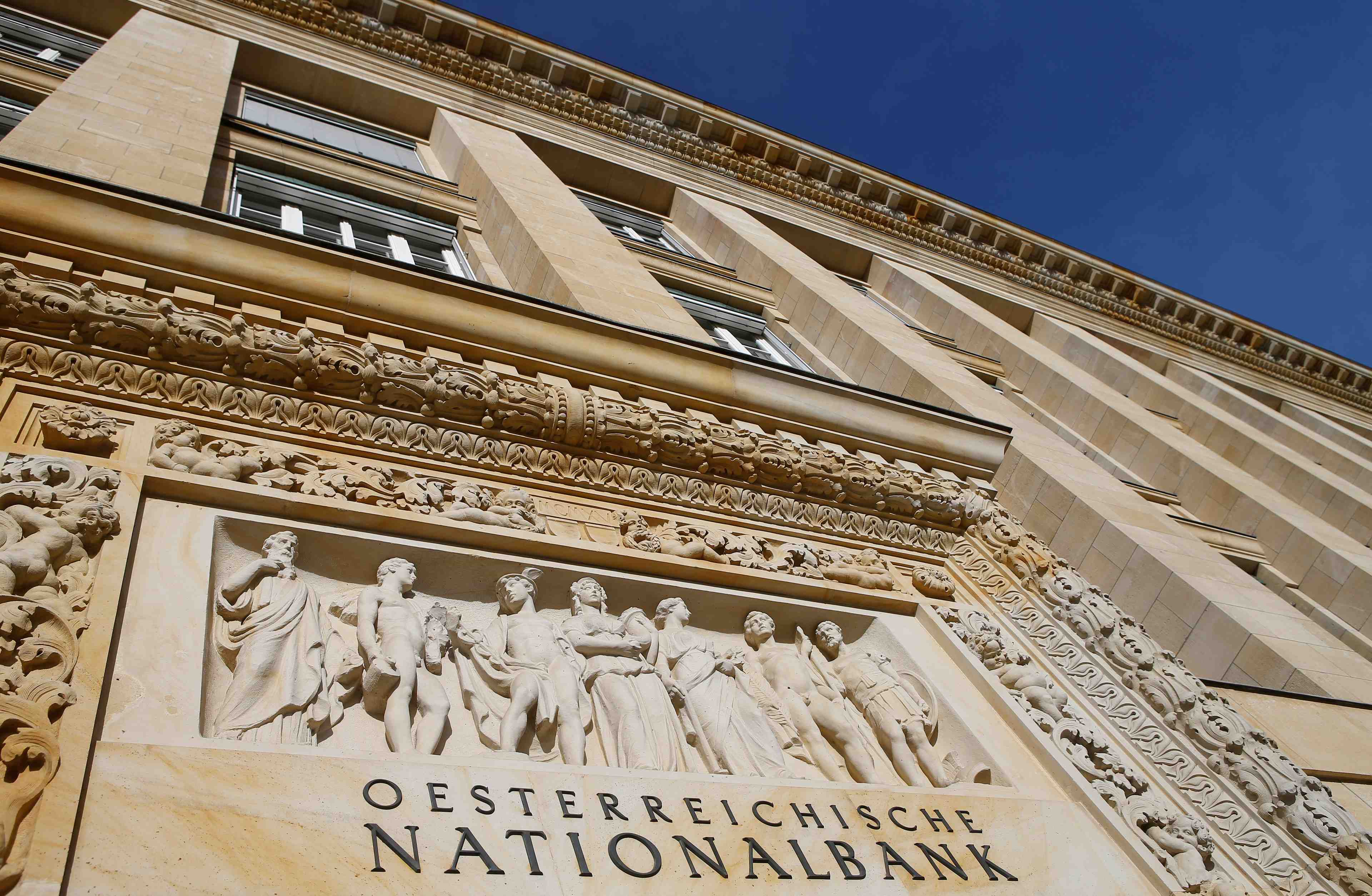 Autriche: lancement des changements a la tete de la banque centrale