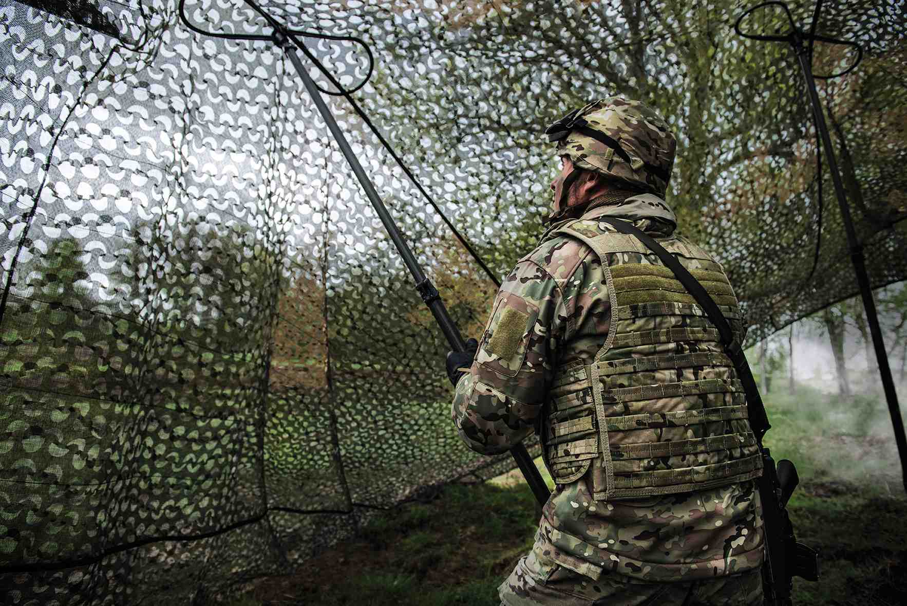 Les filets de camouflage de Solarmtex rendent hommes et matériels pratiquement indétectables y compris par les drones dont l'utilisation se généralise dans les conflits armés, à l’instar de l’Ukraine.