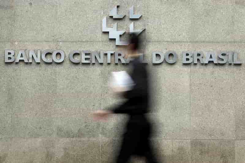 S&P abaisse la note de crédit brésilienne à "BBB-"