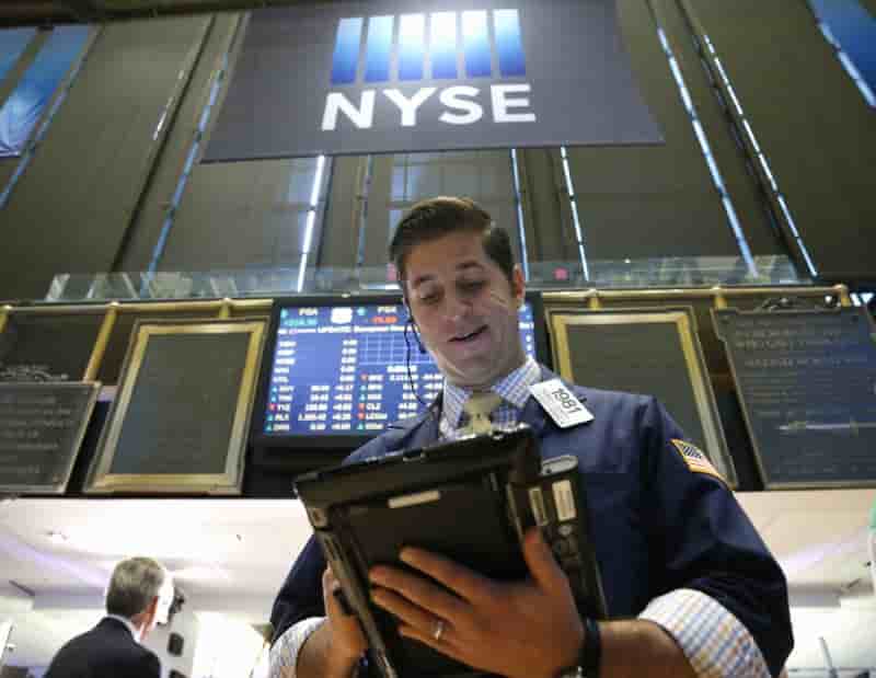 Wall street ouvre en hausse avec les cours du petrole