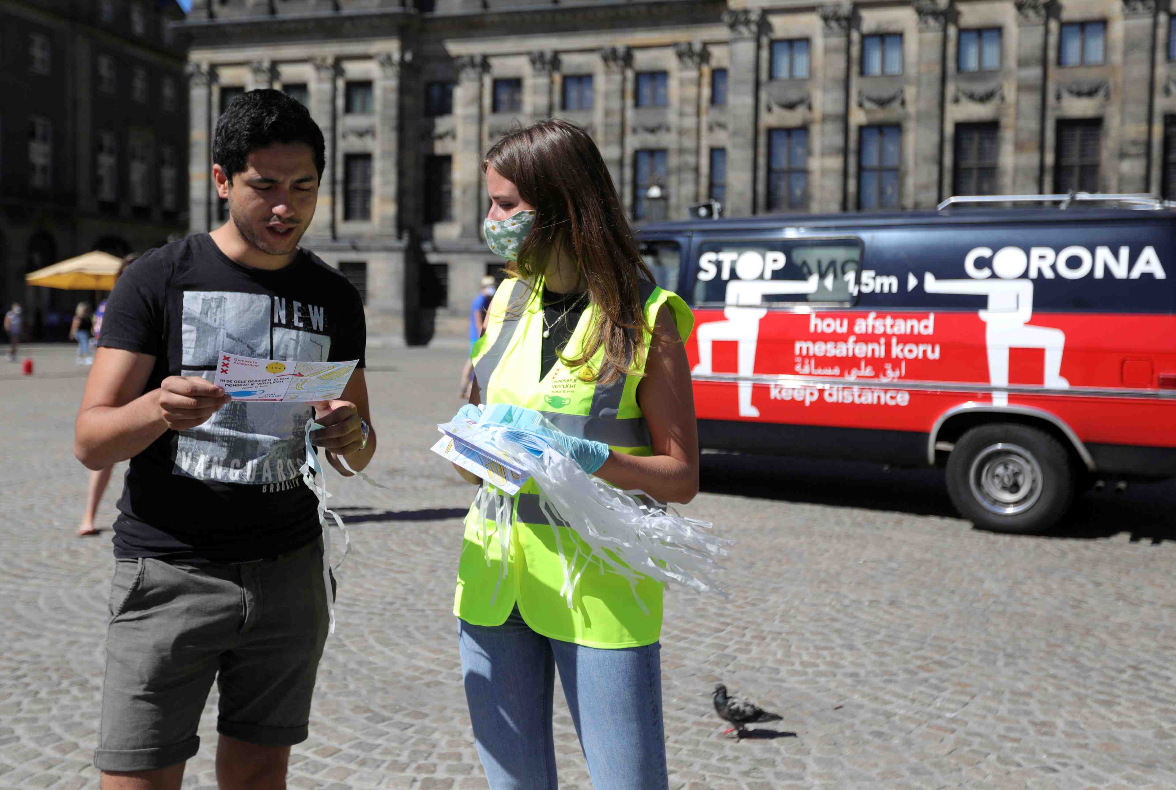 Coronavirus: les pays-bas durcissent les regles sociales