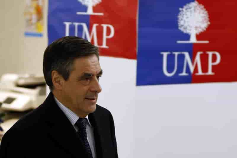 Hollande, un élève qui découvre sa mauvaise copie, dit Fillon