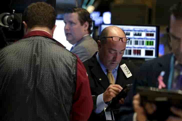 Wall street avance dans les premiers echanges