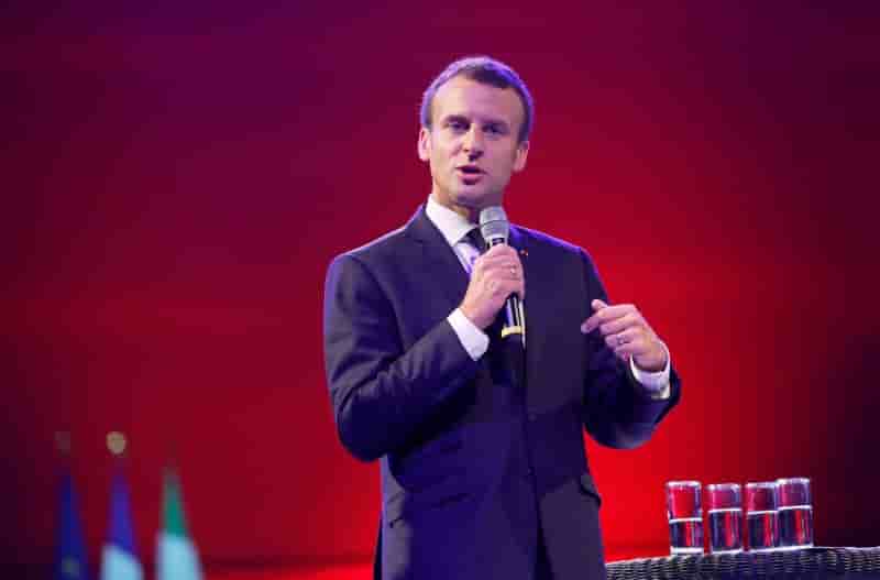 L'afrique doit reussir par elle-meme et sans complexe, dit macron