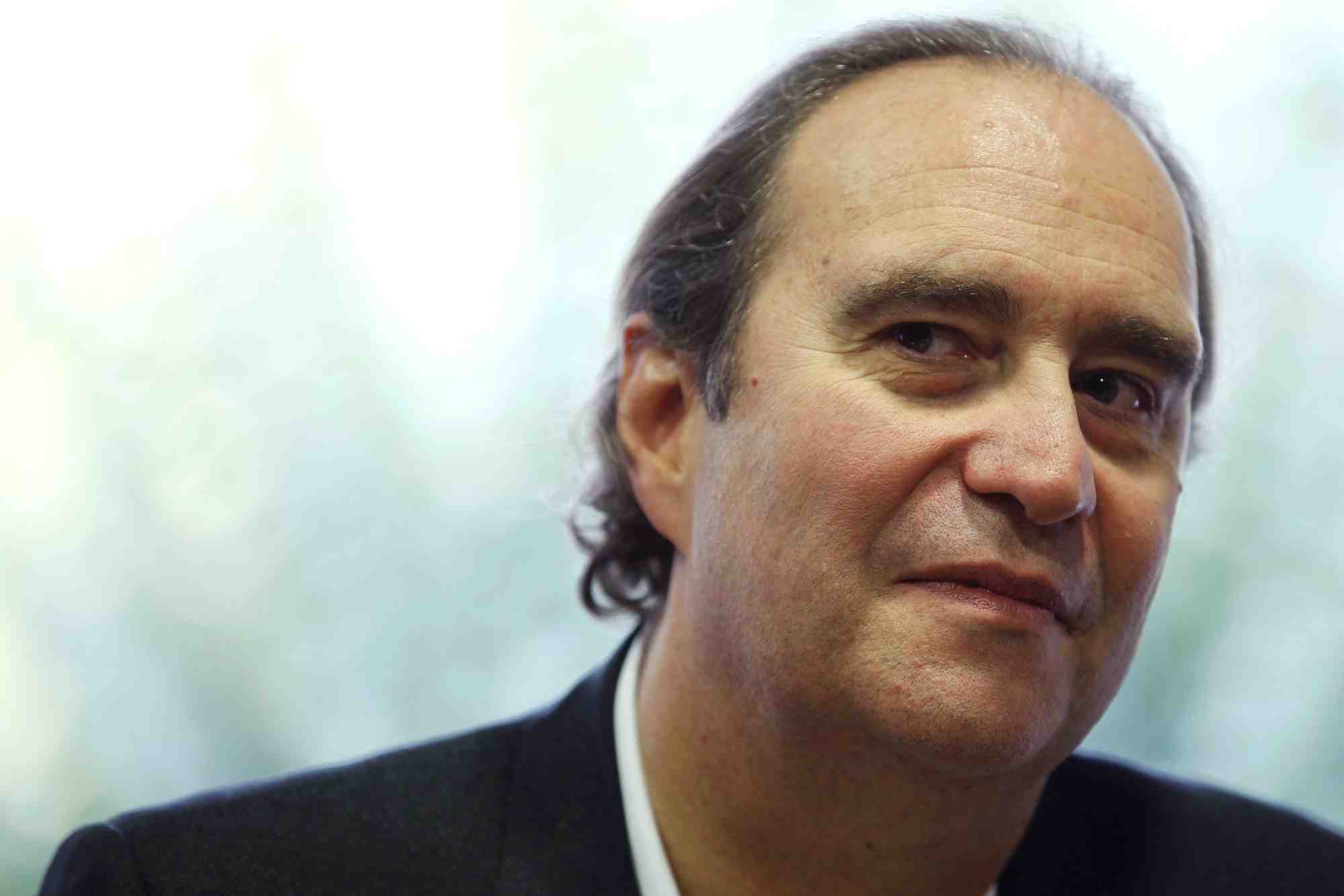 Unibail-rodamco: un groupe d'investisseurs dont xavier niel lance une bataille d'actionnaires