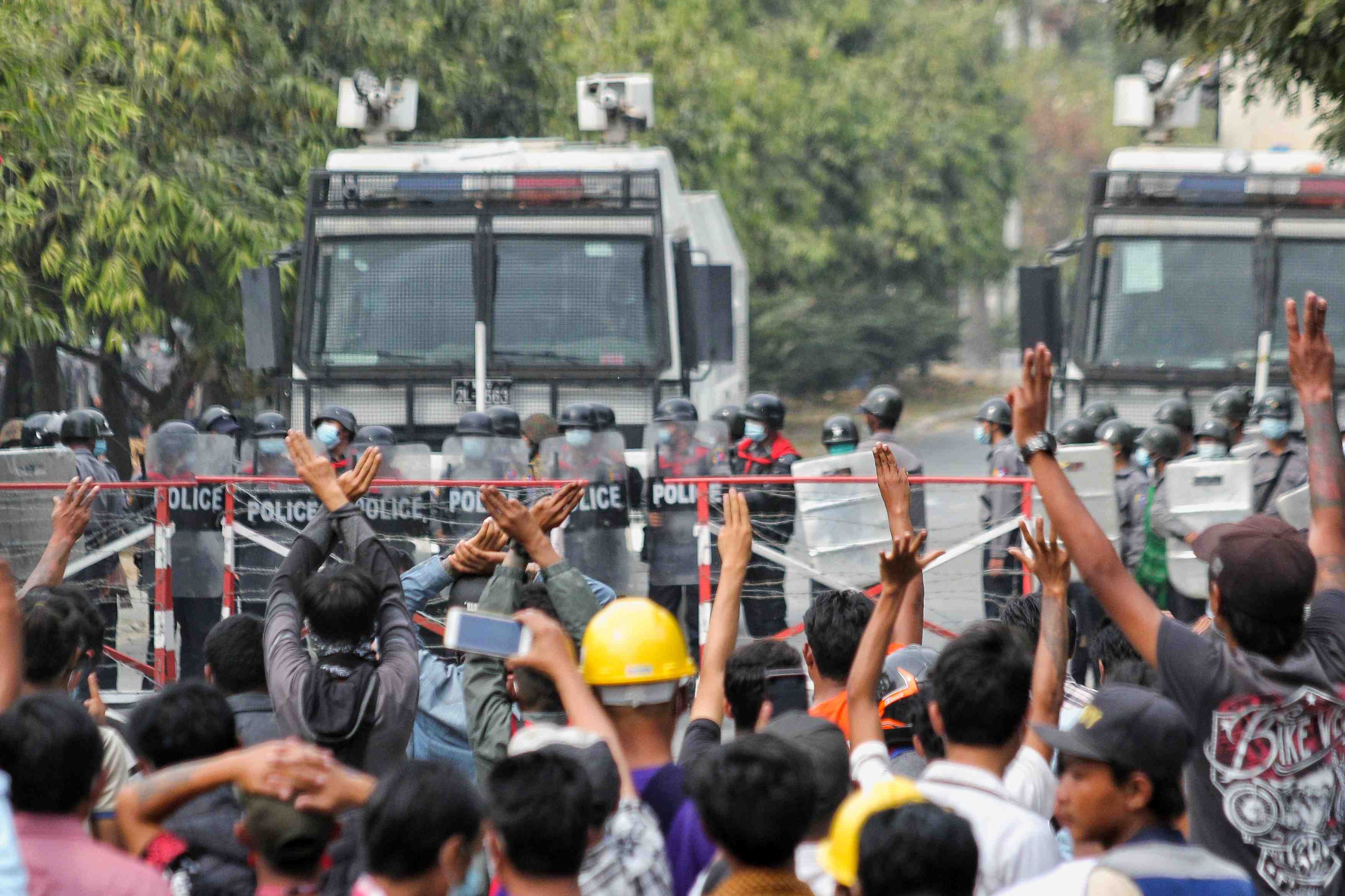 Poursuite de la contestation en birmanie, deux morts a mandalay