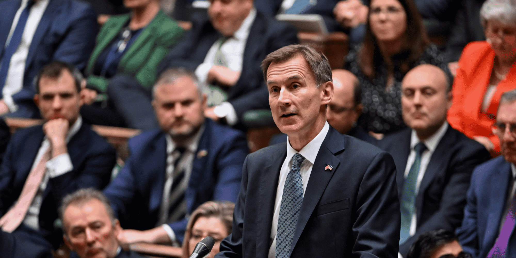 Le ministre britannique des Finances Jeremy Hunt détaillera au Parlement les contours d'un budget qui, comme il a déjà prévenu, inclut des baisses d’impôts.