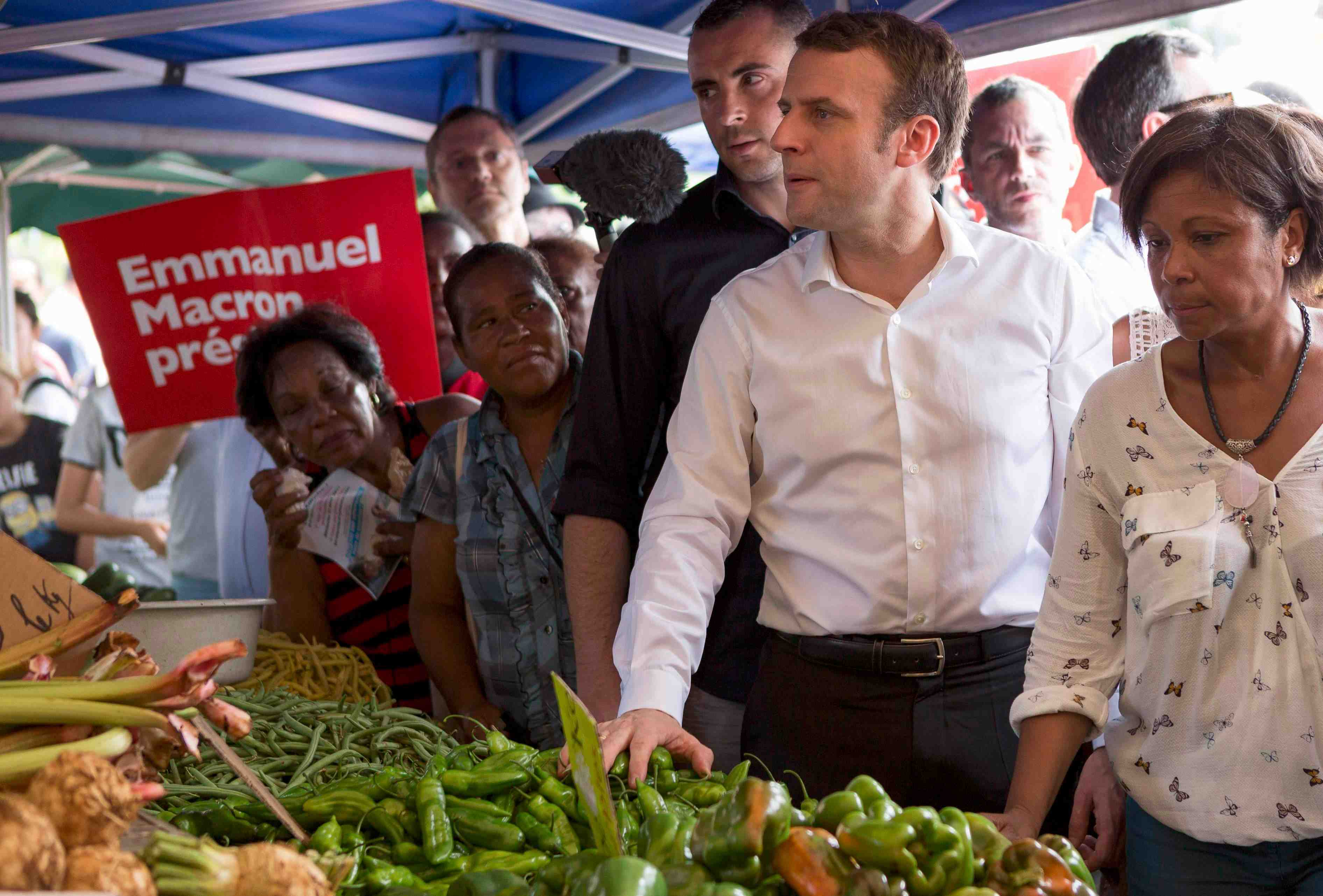 A la reunion, macron refuse les "grandes promesses" a l'outre-mer