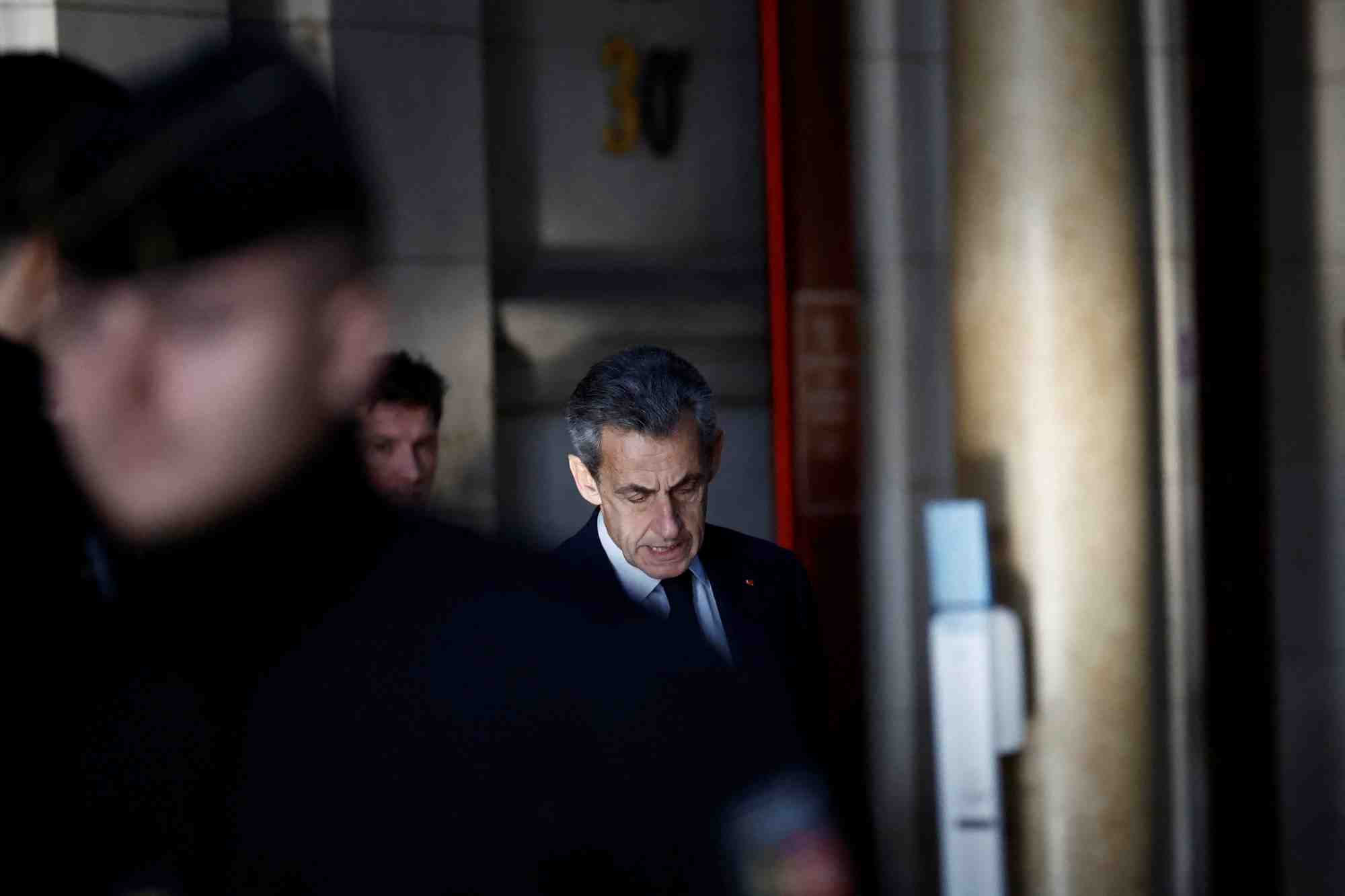 Nicolas sarkozy, dans un tribunal parisien