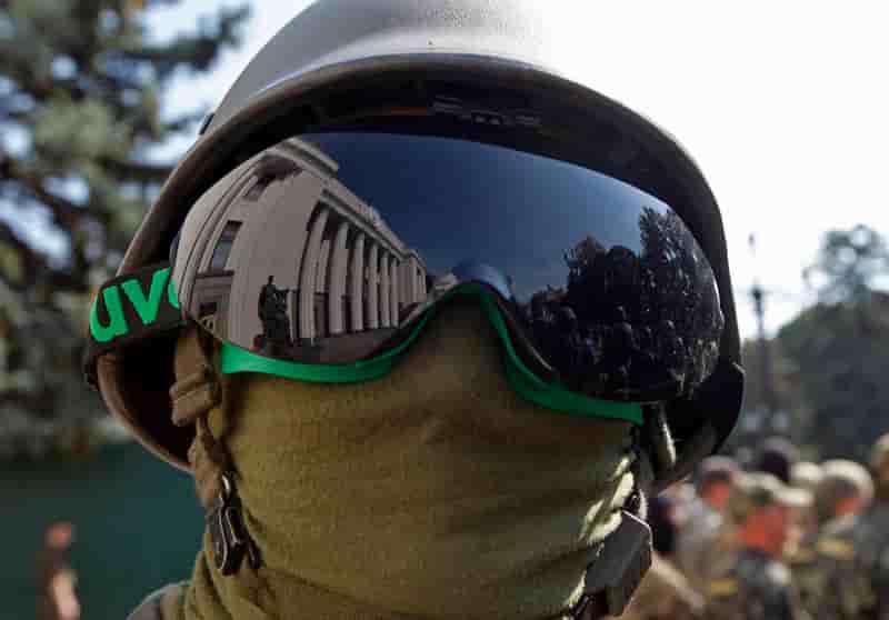 Petro Porochenko remanie la défense ukrainienne