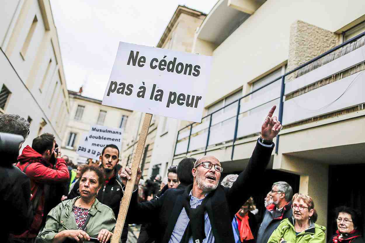 Manif Bordeaux attentats