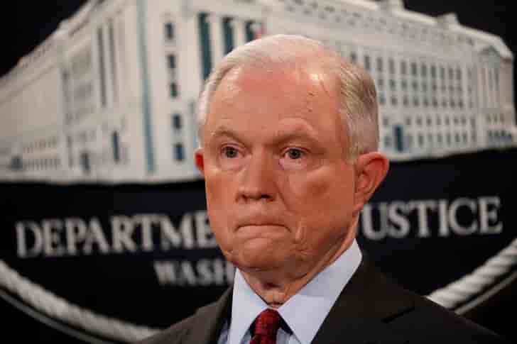 Donald trump s'en prend a nouveau a son ministre de la justice