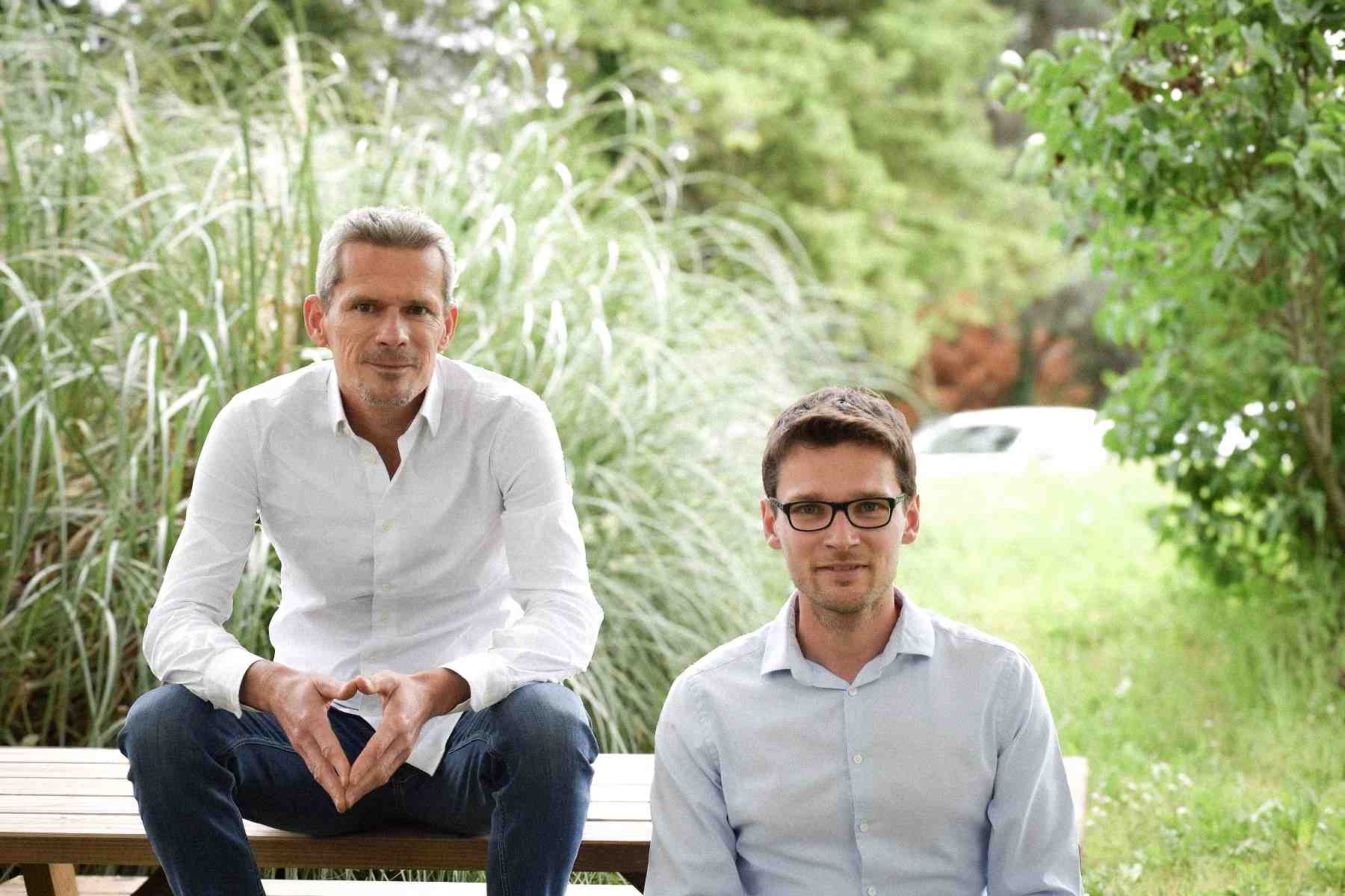 La pépite lyonnaise, en bonne marche pour devenir une licorne, avait été créée en 2012 par Elie Melois et Sébastien Ricard. Son intranet social et collaboratif d'entreprise, en concurrence directe avec notamment les américaines Simpplr et Unily, avait été commercialisé en 2015.