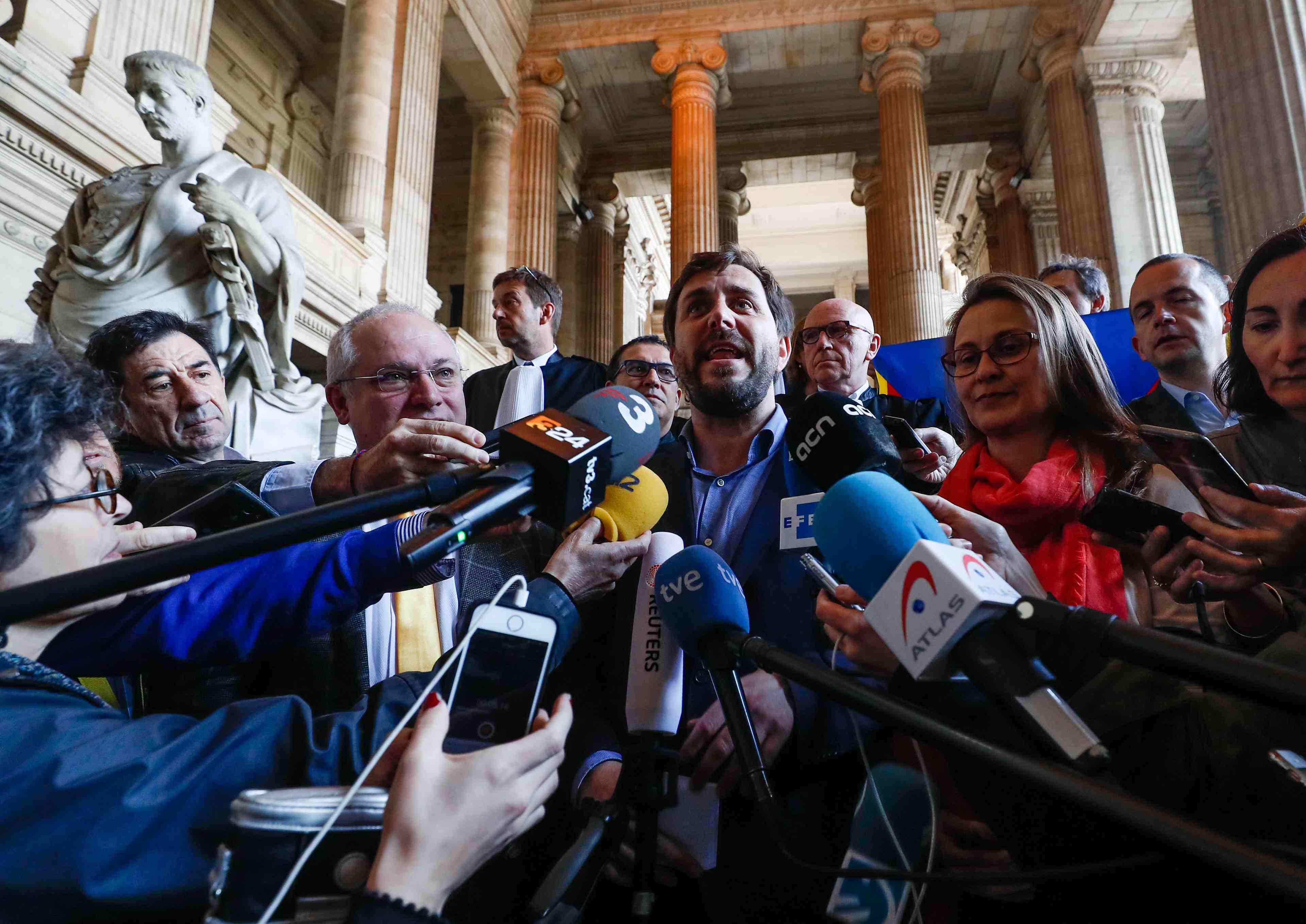 La justice belge refuse l’extradition de trois independantistes catalans