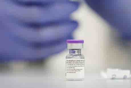 Coronavirus: l'ue devrait prendre sa decision d'ici ce soir sur le vaccin pfizer/biontech