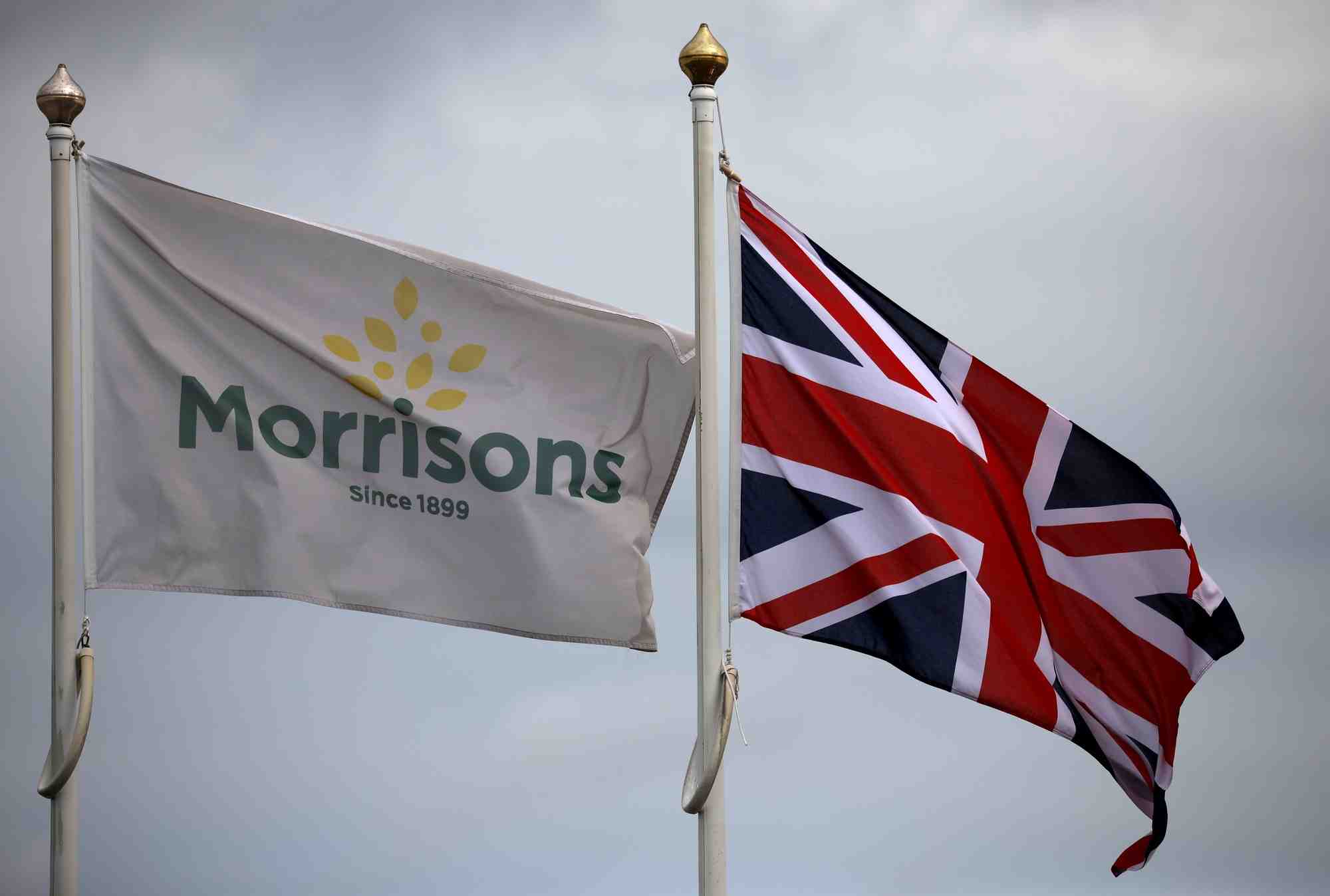 Gb: apollo entre dans la bataille en vue du rachat de morrisons