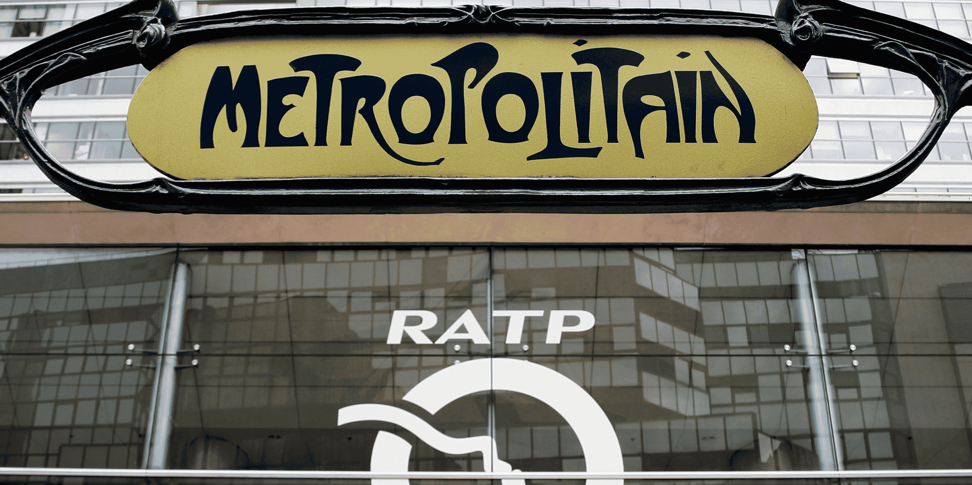 Confrontée à des problèmes d'effectifs affectant l'offre de bus et de métro, la RATP souhaite mettre en place la semaine de quatre jours pour rendre ses métiers plus attractifs.