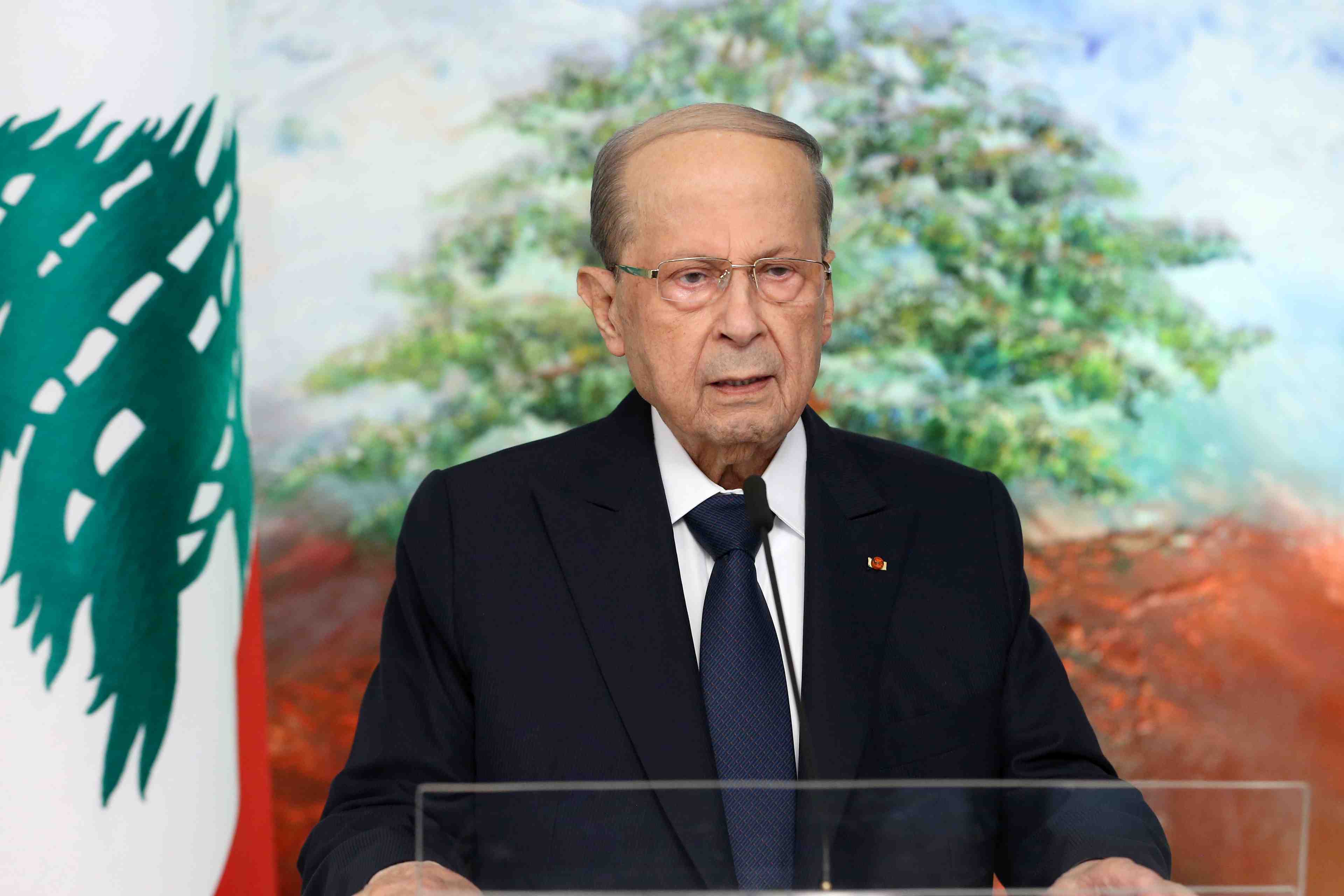Aoun demande a lazard de continuer a conseiller le liban pour les negociations avec le fmi