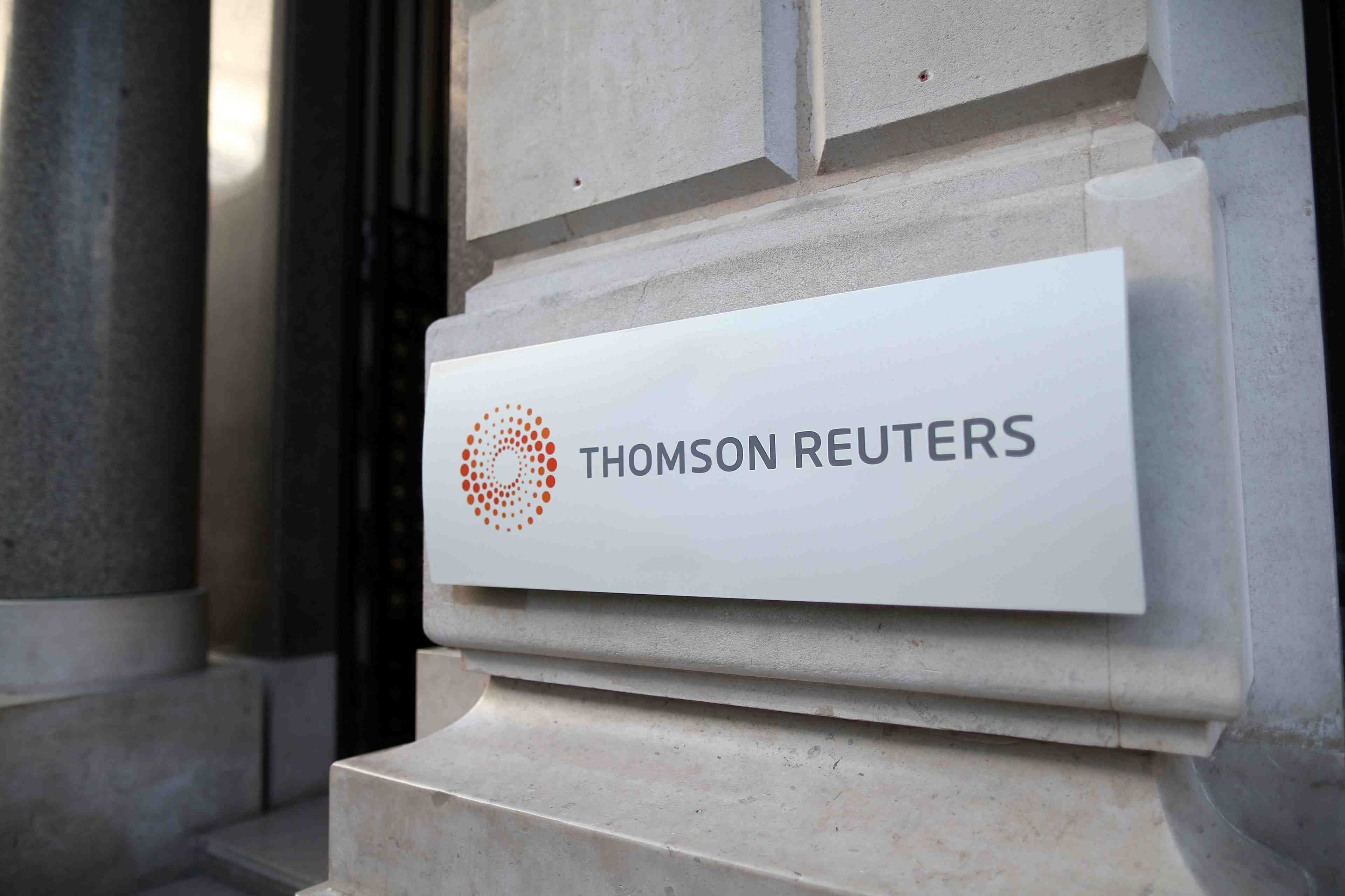 Thomson reuters releve a nouveau sa previsions de ca pour 2021