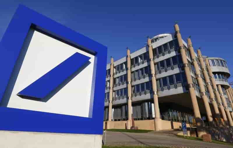 Deutsche Bank défend en AG son augmentation de capital 