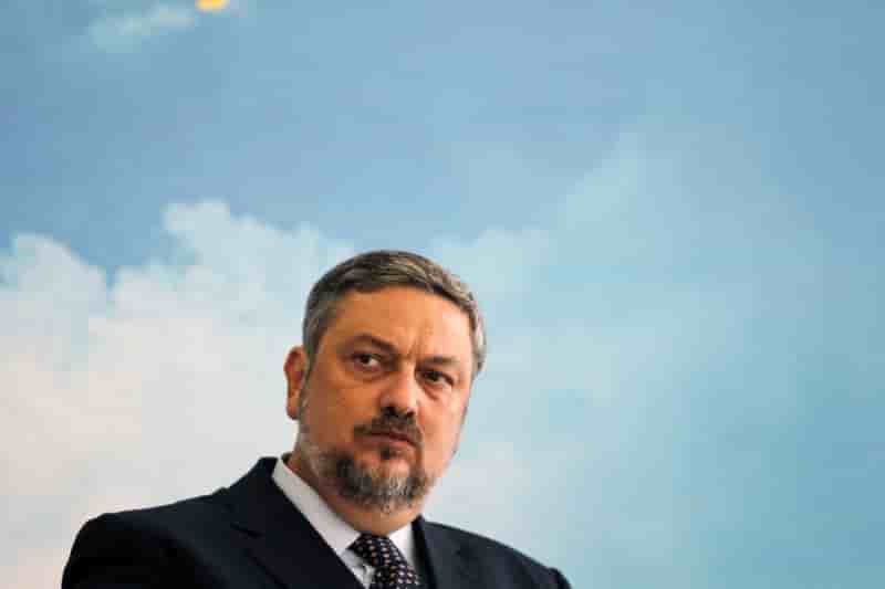 Lula mis en cause par son ancien ministre des finances