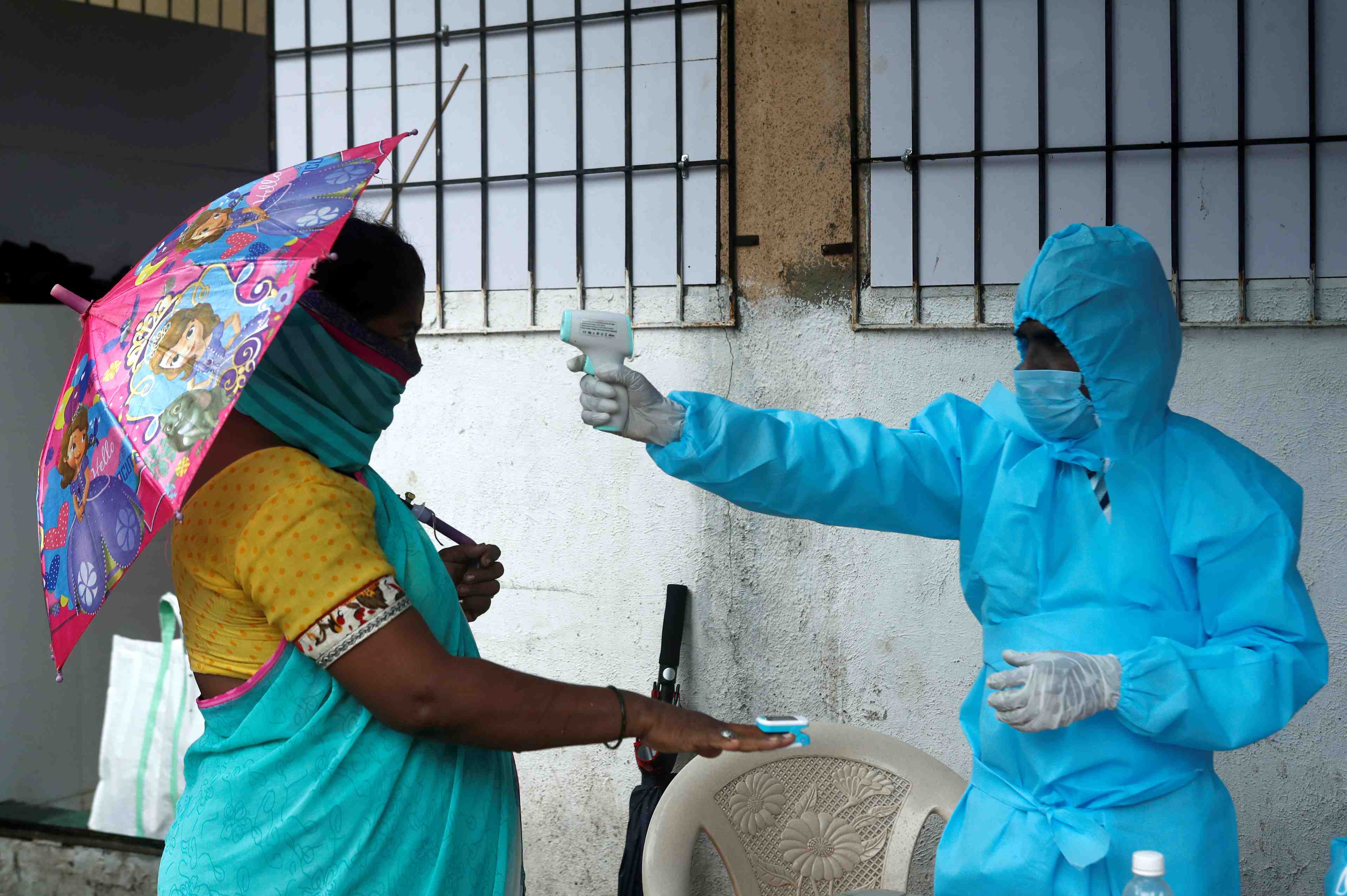 Progression record des contaminations en inde, nouvel epicentre de la pandemie en asie