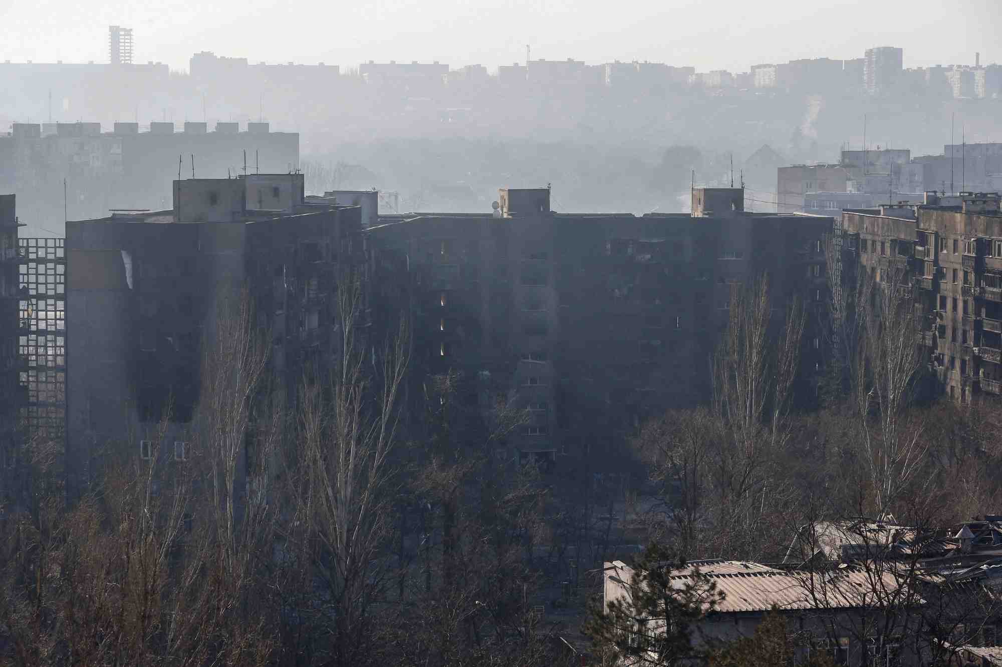 L'ukraine dit esperer trois couloirs humanitaires, dont un a marioupol