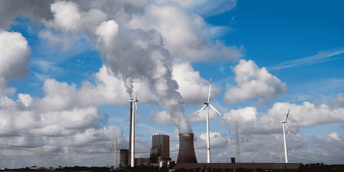 Centrales à charbon et éoliennes