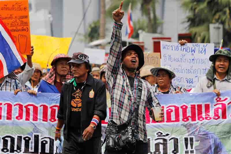 Des riziculteurs manifestent contre le gouvernement en Thaïlande