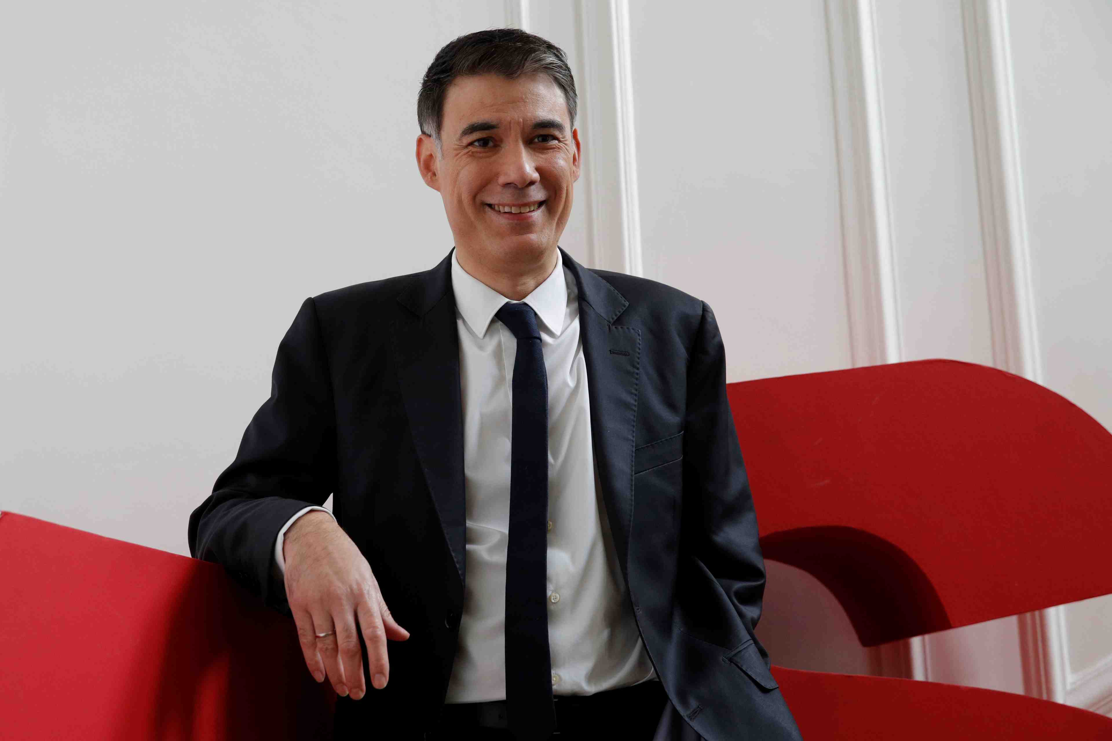 Faure loue le "courage" des deputes larem hostiles a la loi asile