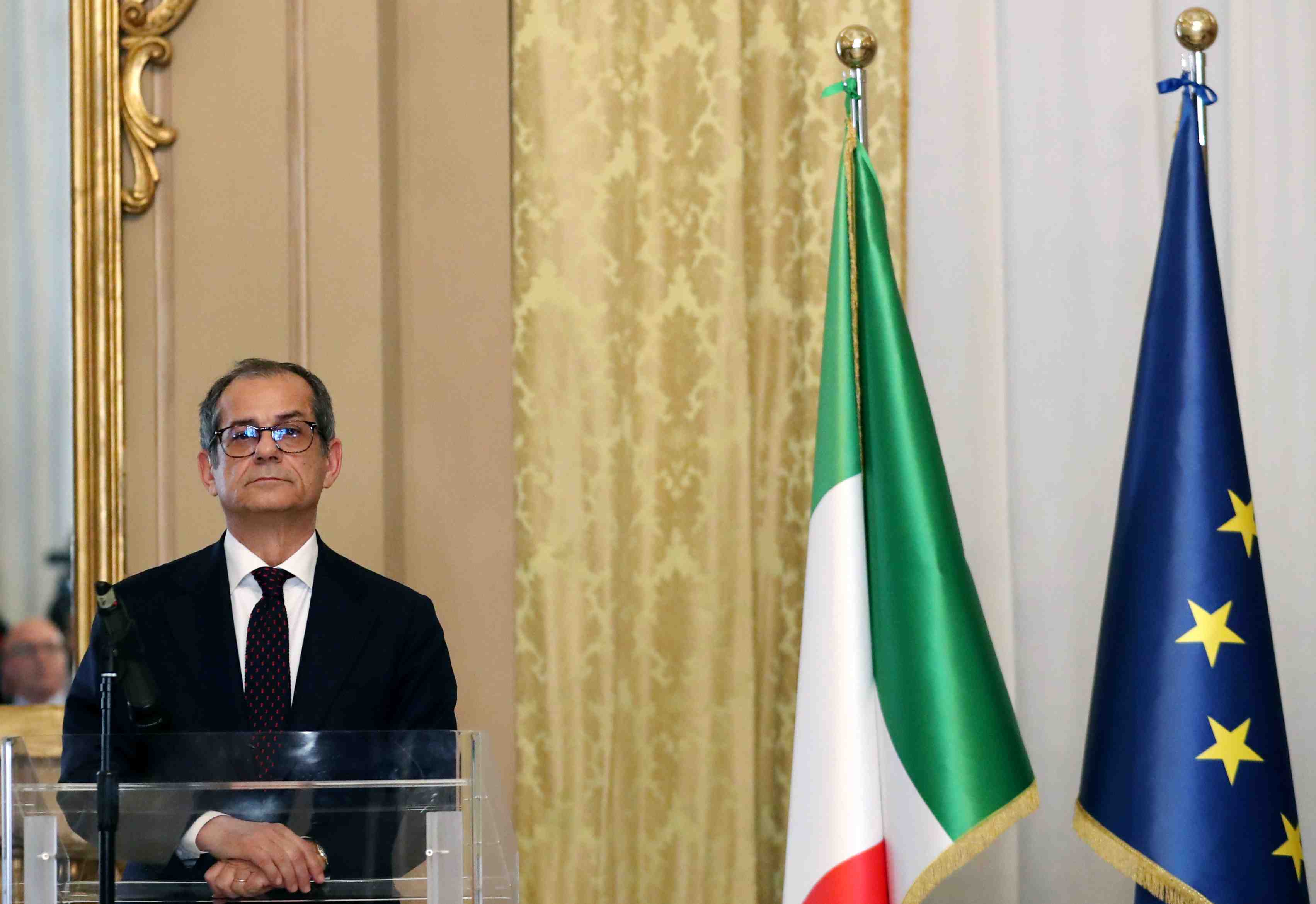 Le gouvernement italien serait pret a abaisser ses previsions de croissance