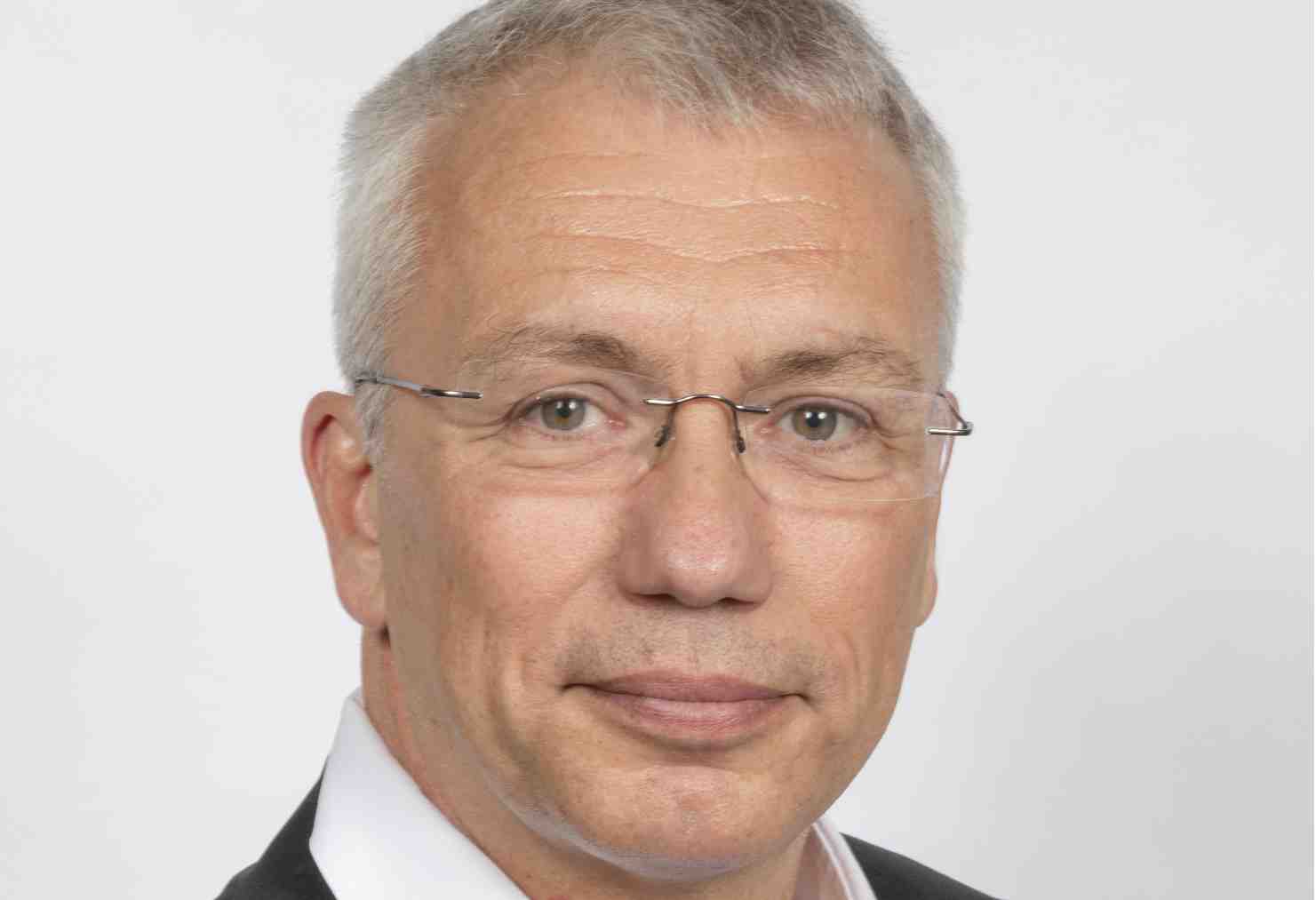 Patrick Nossent, président de Certivéa, rappelle que "lorsque nous aurons dépassé cette crise sanitaire, nous devrons faire face à trois crises : environnementale, sanitaire et économique".