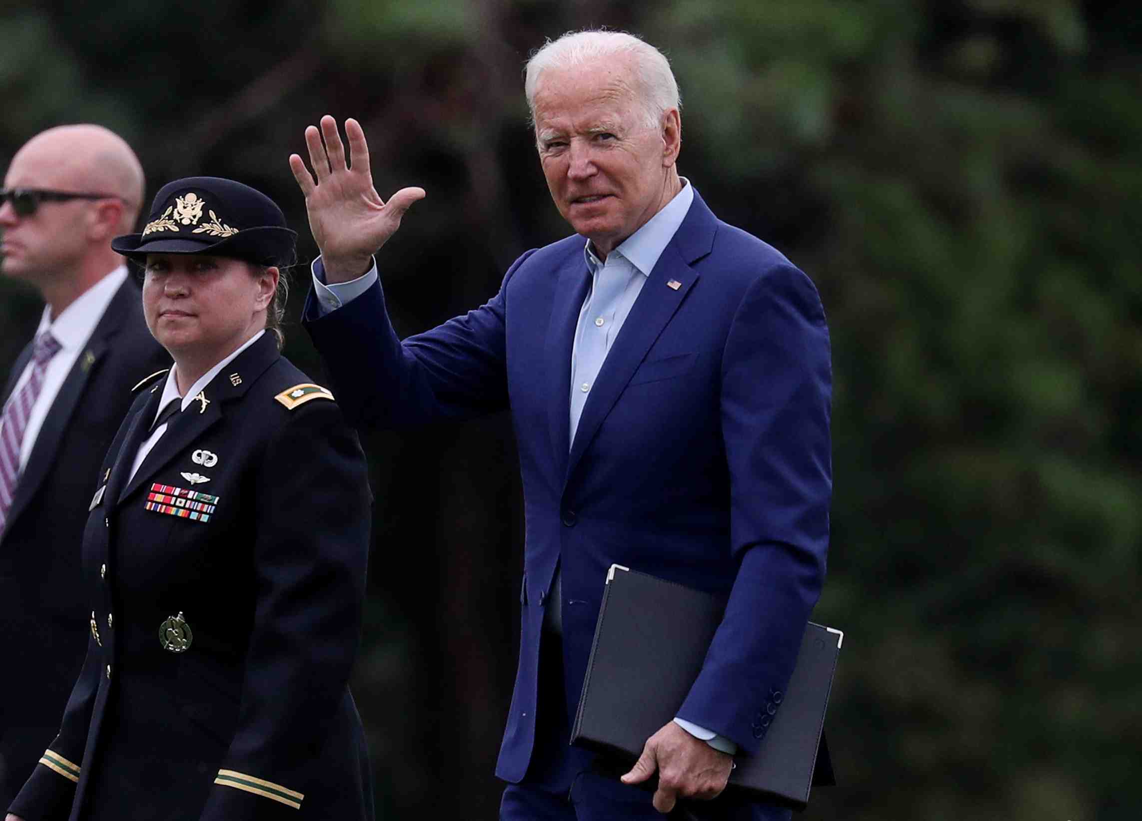 Afghanistan: la mission des etats-unis n'a jamais ete de rebatir le pays, declare biden