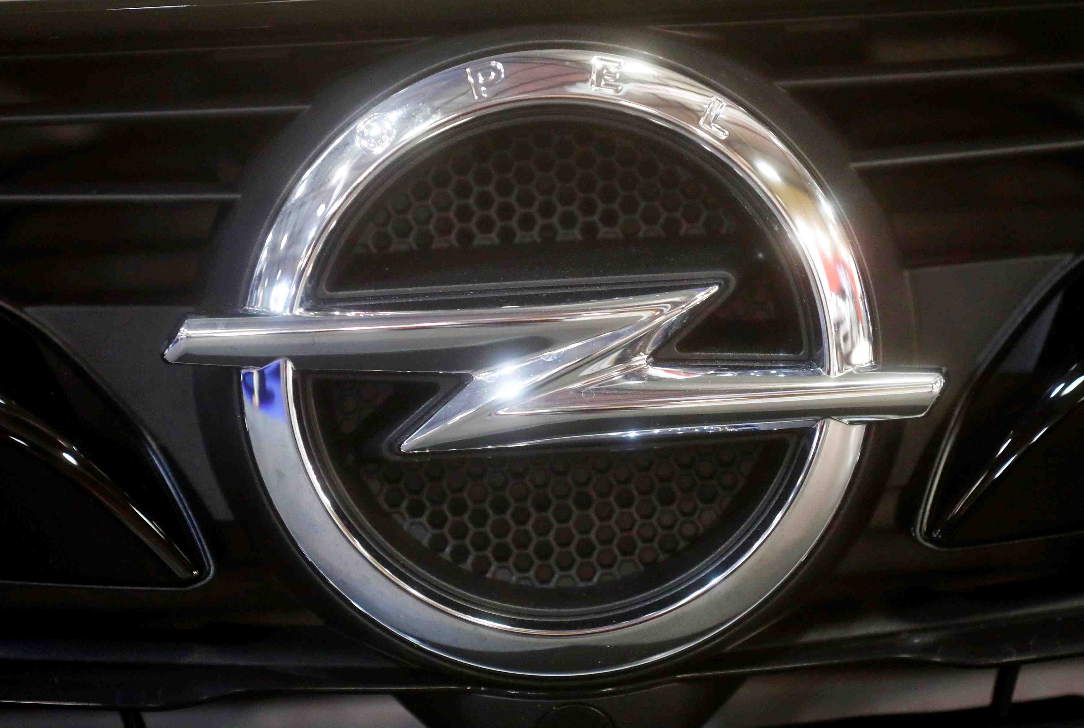 Le nouveau patron d'opel attend des concessions des syndicats
