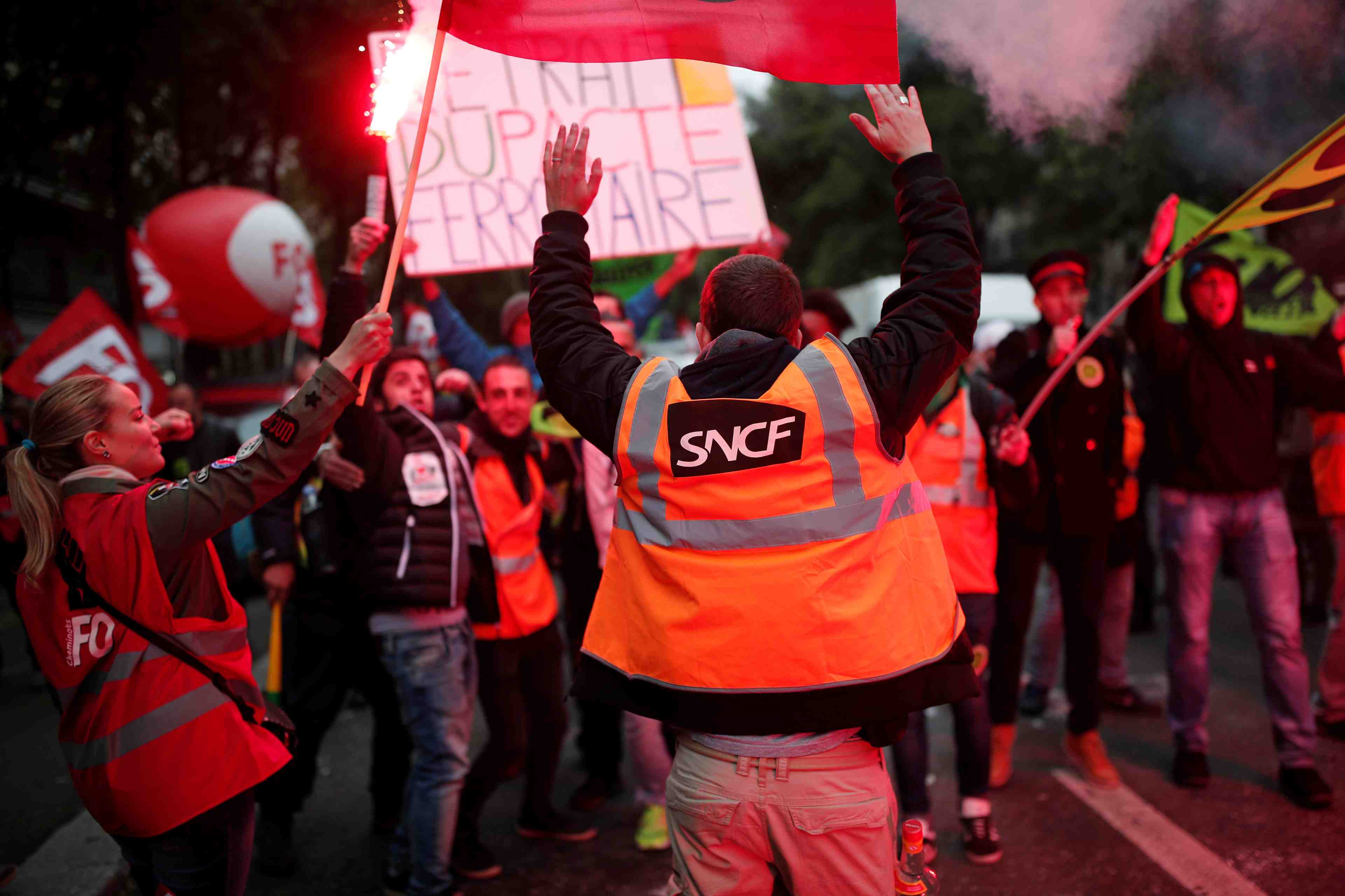 Sncf: l'"incessibilite" sera inscrite dans la loi, dit borne