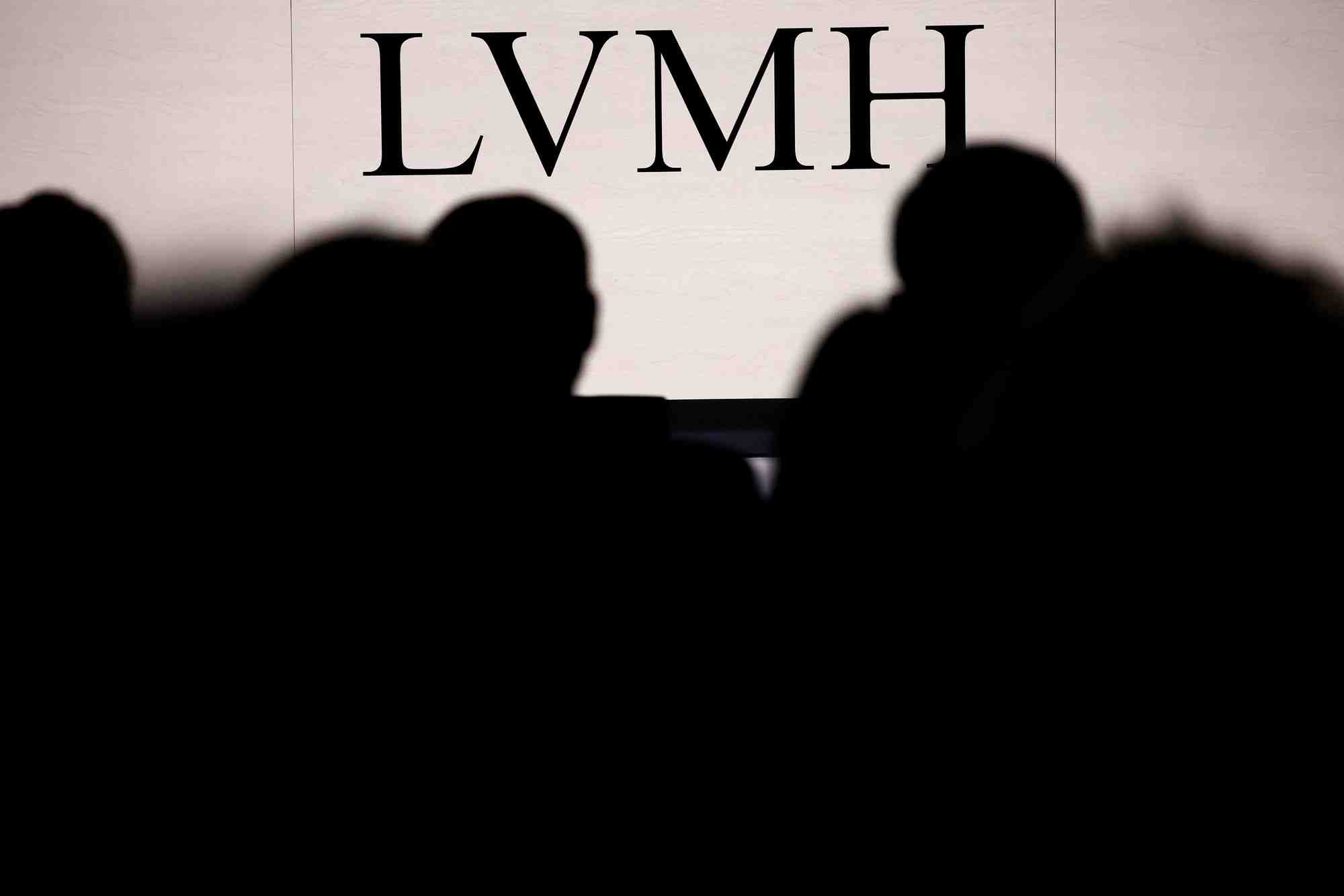 Le logo de lvmh a paris