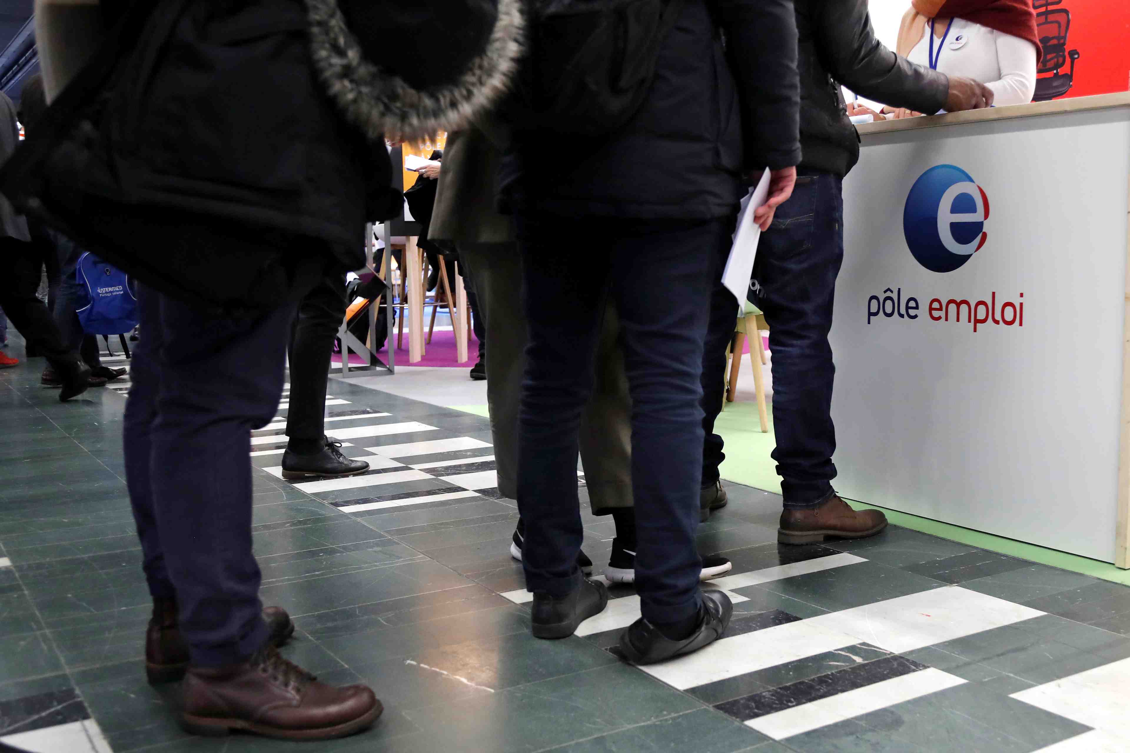 Les allocations chomage des cadres dans le viseur de larem