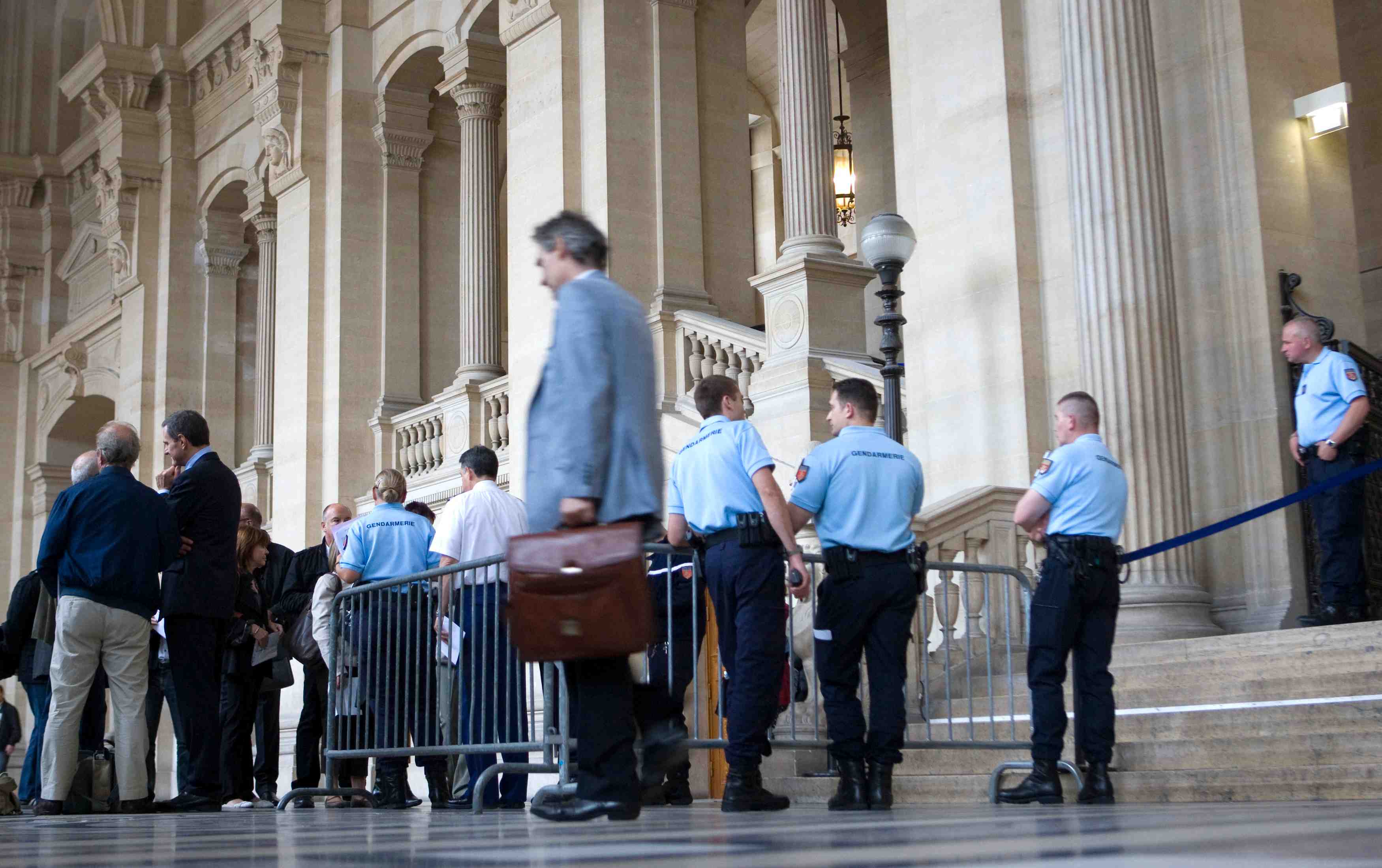 L'irlande accepte l'extradition de ian bailey, condamne pour le meurtre de toscan du plantier