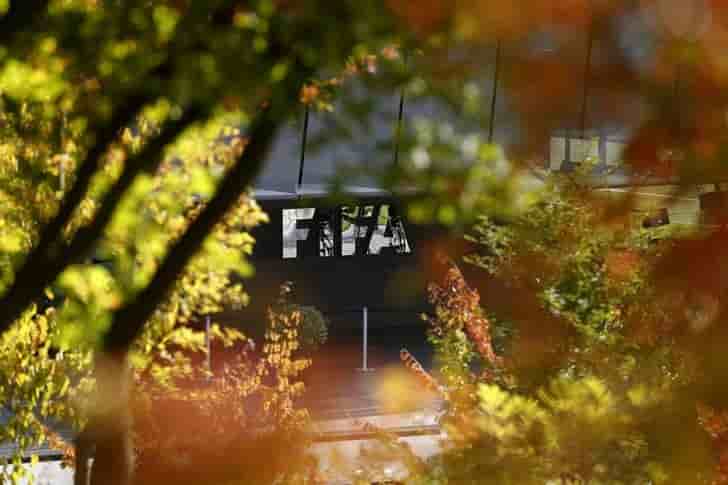 Sept candidats a la presidence de la fifa, dont michel platini
