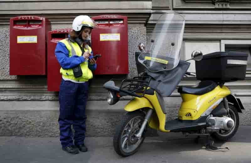 La poste italienne s'allie a amazon