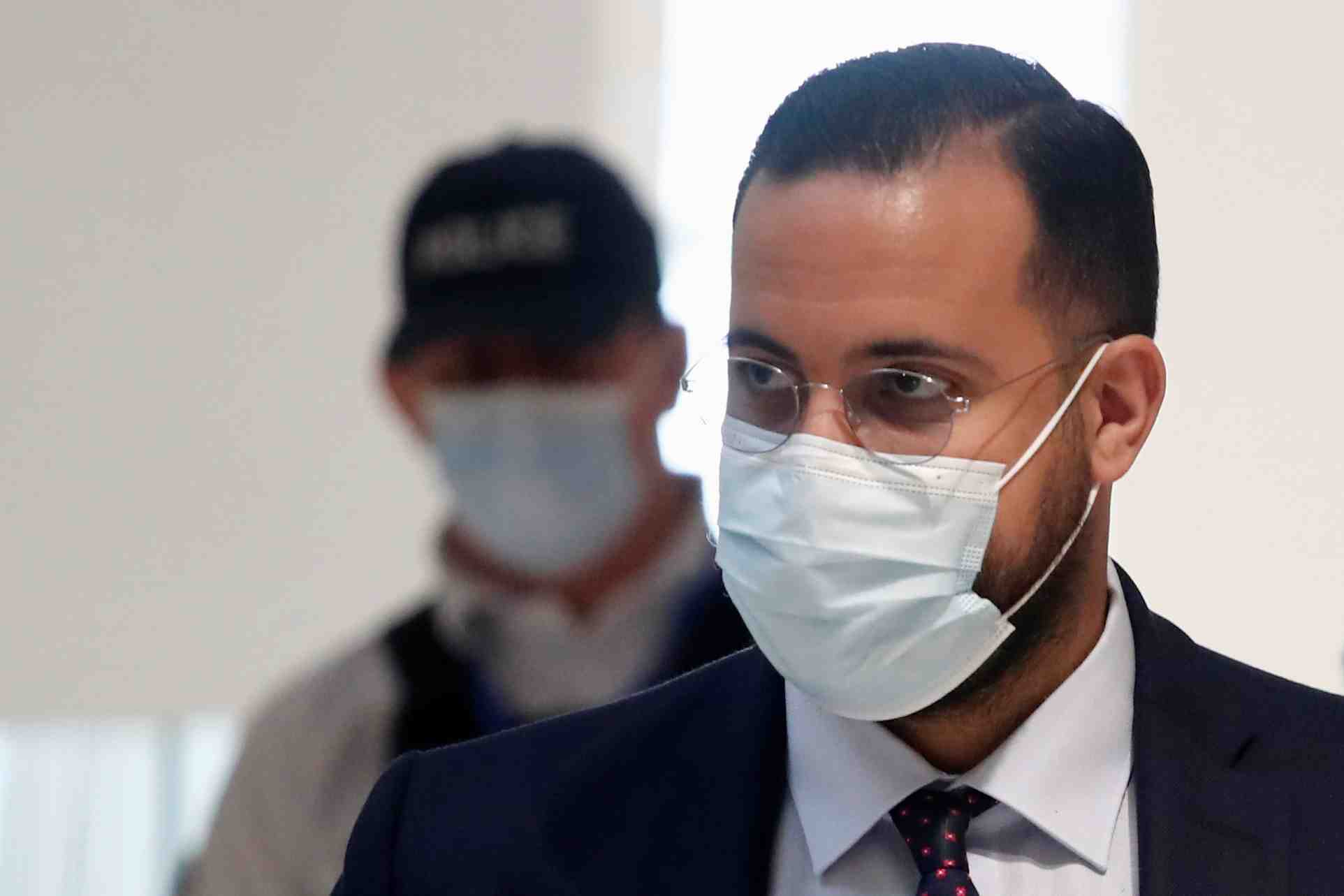 Alexandre benalla condamne a trois ans de prison dont un ferme